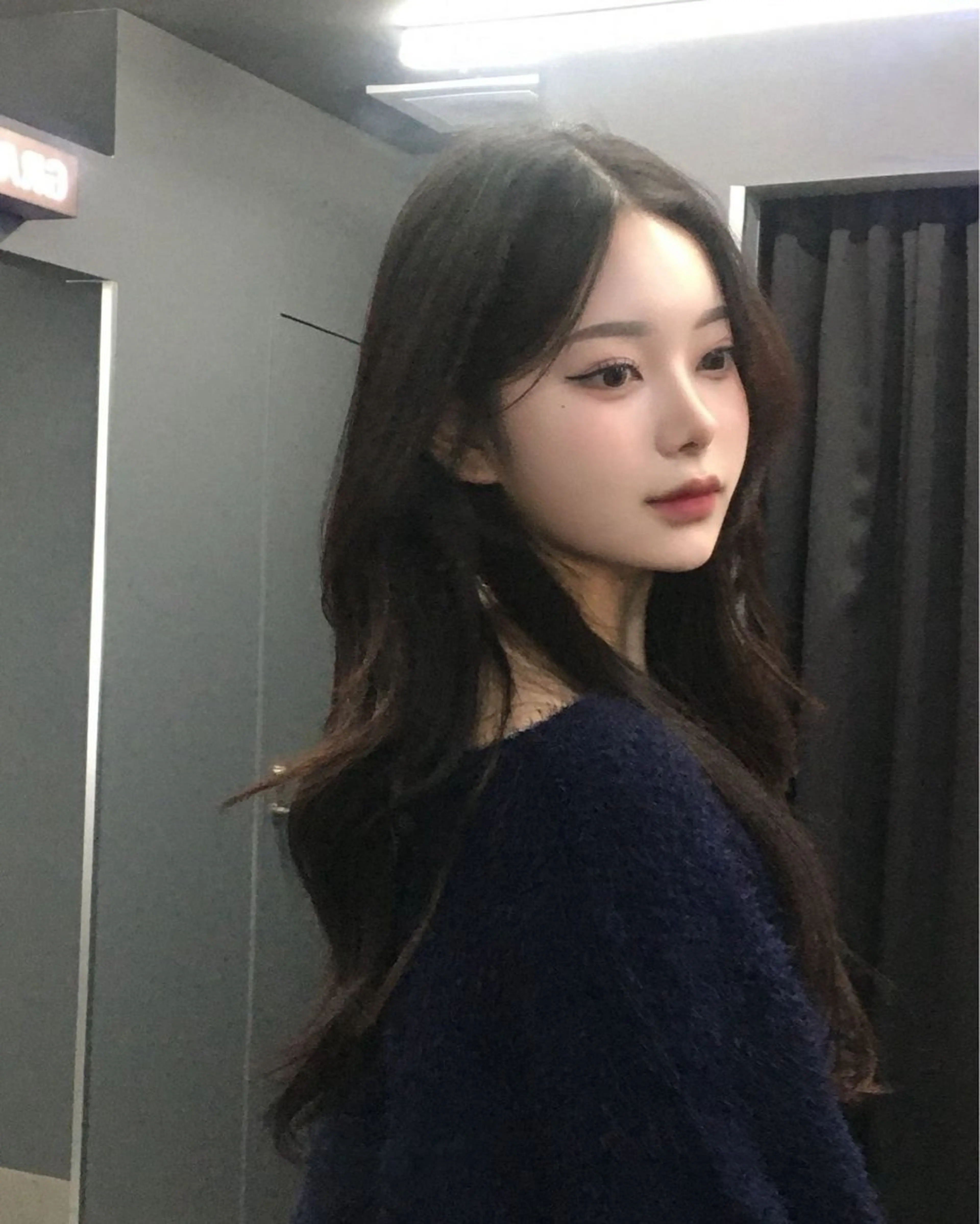 ロング カラー ヘアカラー 韓国風暗髪ヘア🤍 🫧MIREIのヘアスタイル