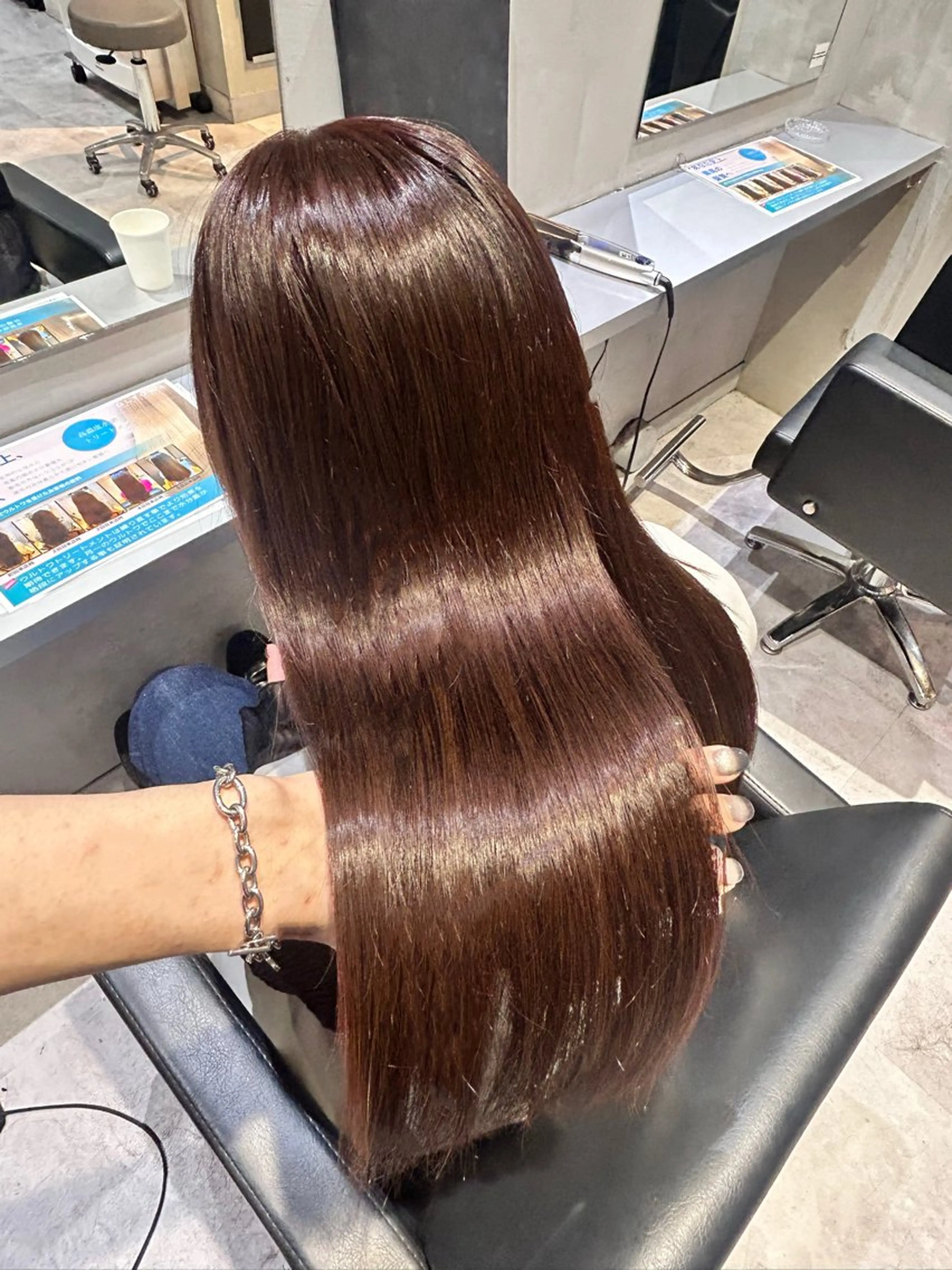 ロング カラー ブラウンカラー ココアブラウン 髪質改善 カット ヘアカラー トリートメント 店長✨髪質改善✖︎ ブリーチ無しカラーのヘアスタイル