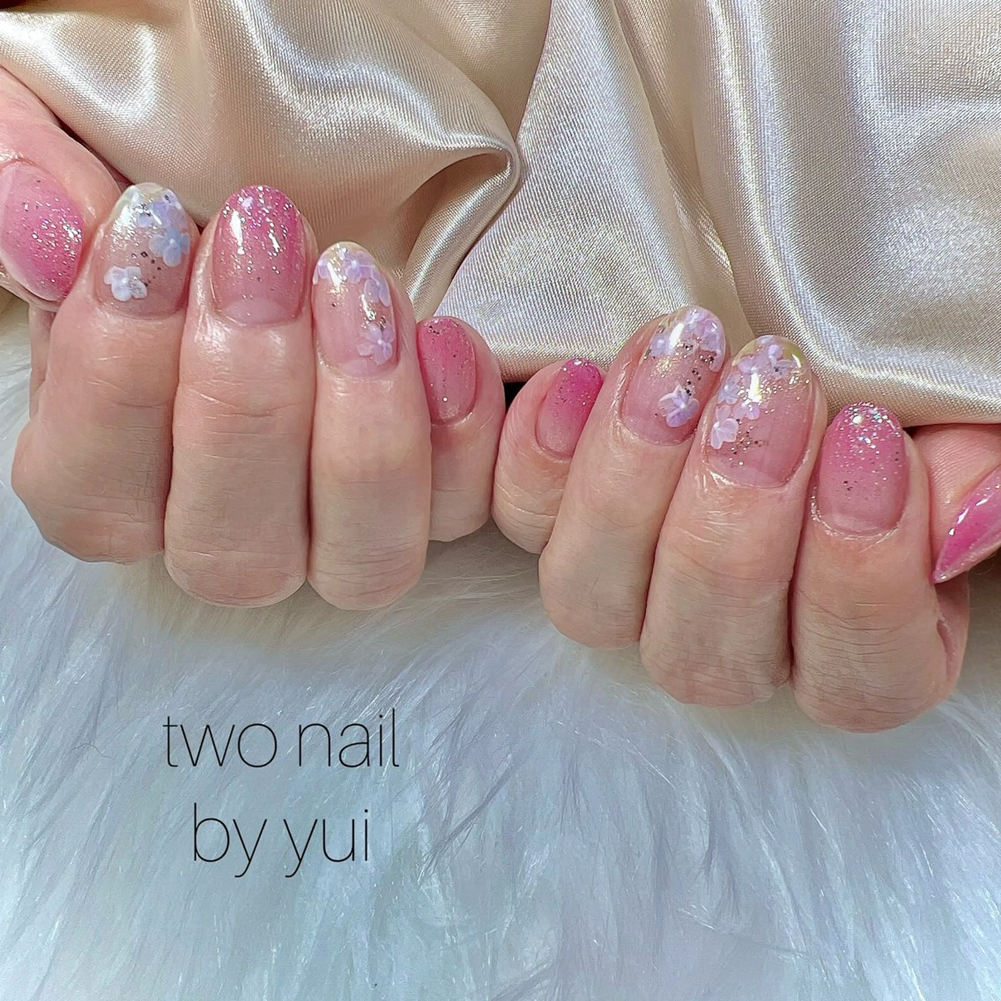 ネイル アートネイル ネイルチップ ホワイト ハンドネイル two nailのネイルデザイン