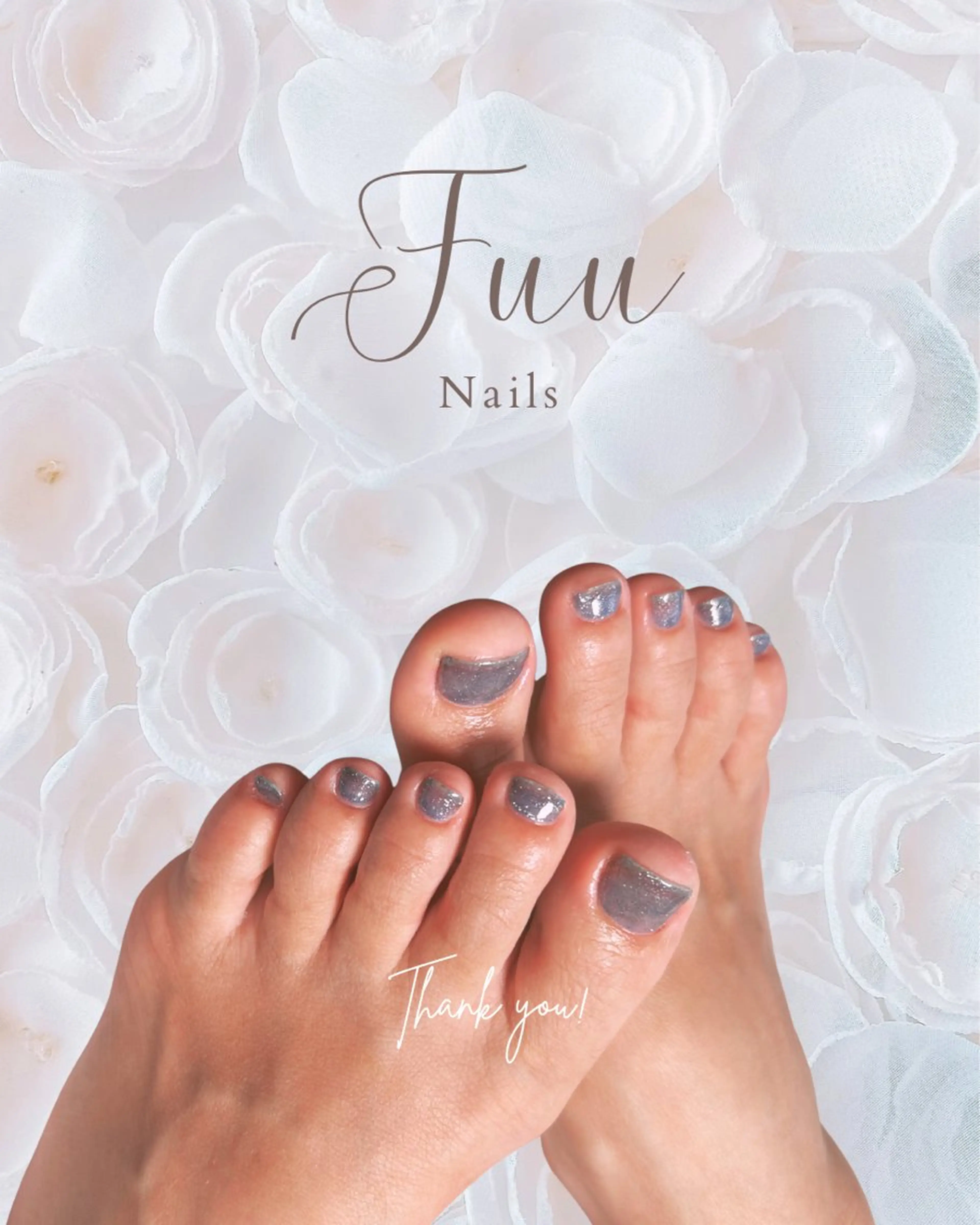 ネイル フットネイル キラキラネイル 犬のいるネイルサロン Fuu nailsのネイルデザイン