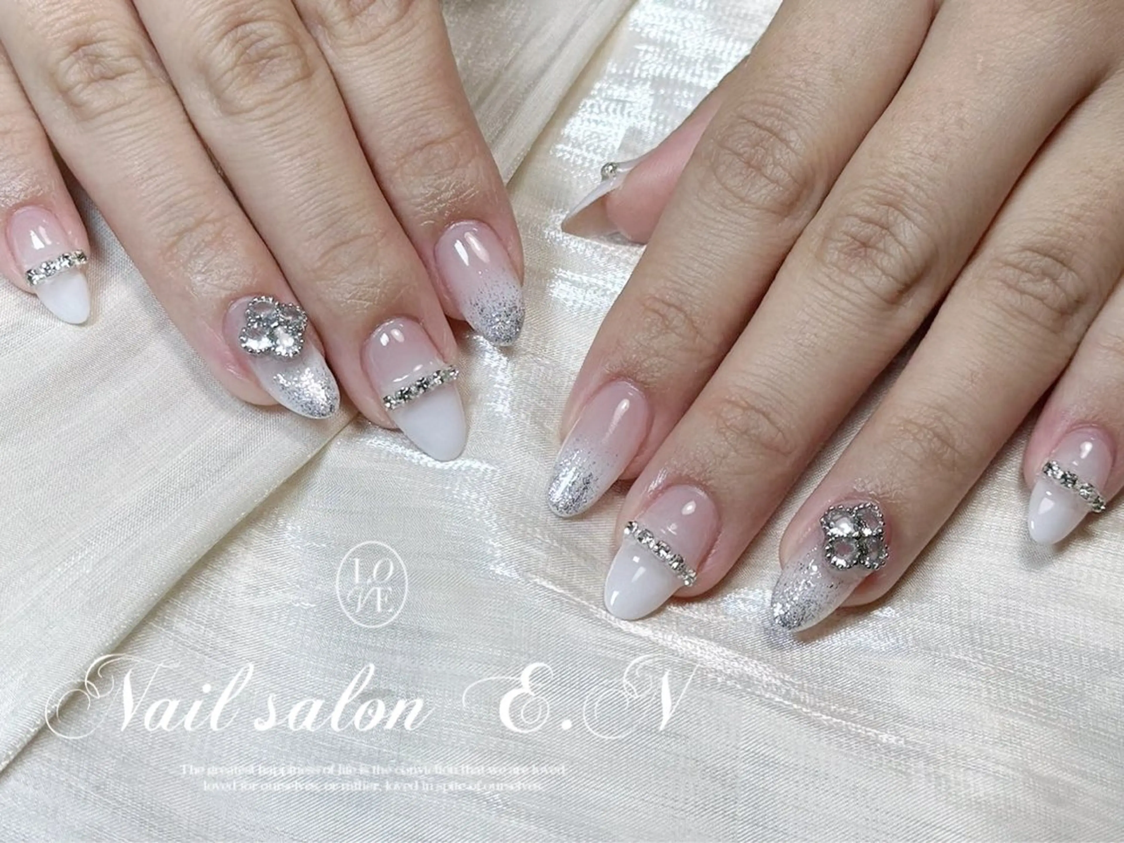 ネイル E.N🦋 長さ出し/持ち込みのネイルデザイン