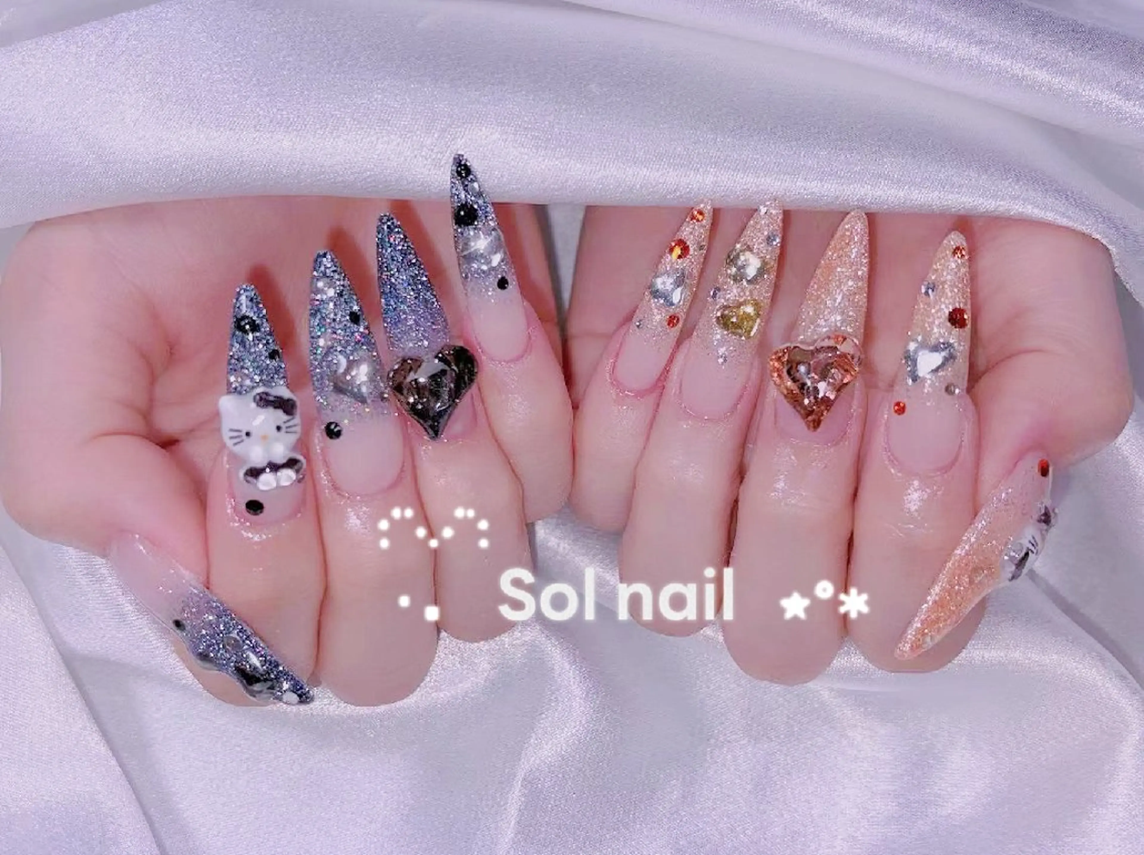 ネイル ハンドネイル ハンドケア パラジェル＆フィルイン取り扱いサロンSol Nail所属・Sol Nail ミネのネイルデザイン