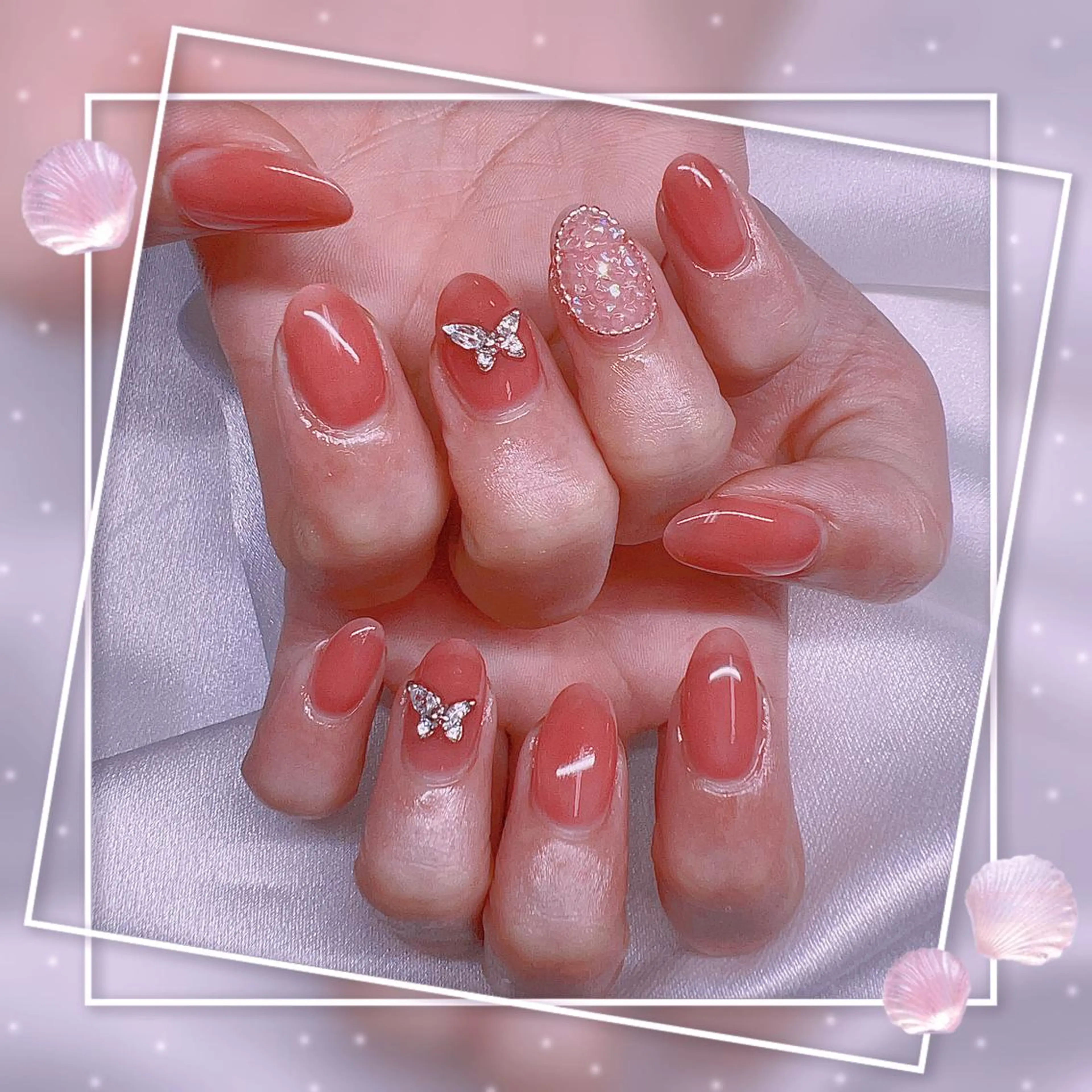ネイル フレンチネイル キラキラネイル 韓国ネイル マグネットネイル マグネットフレンチ ハンドネイル Chill Nailsalonのネイルデザイン