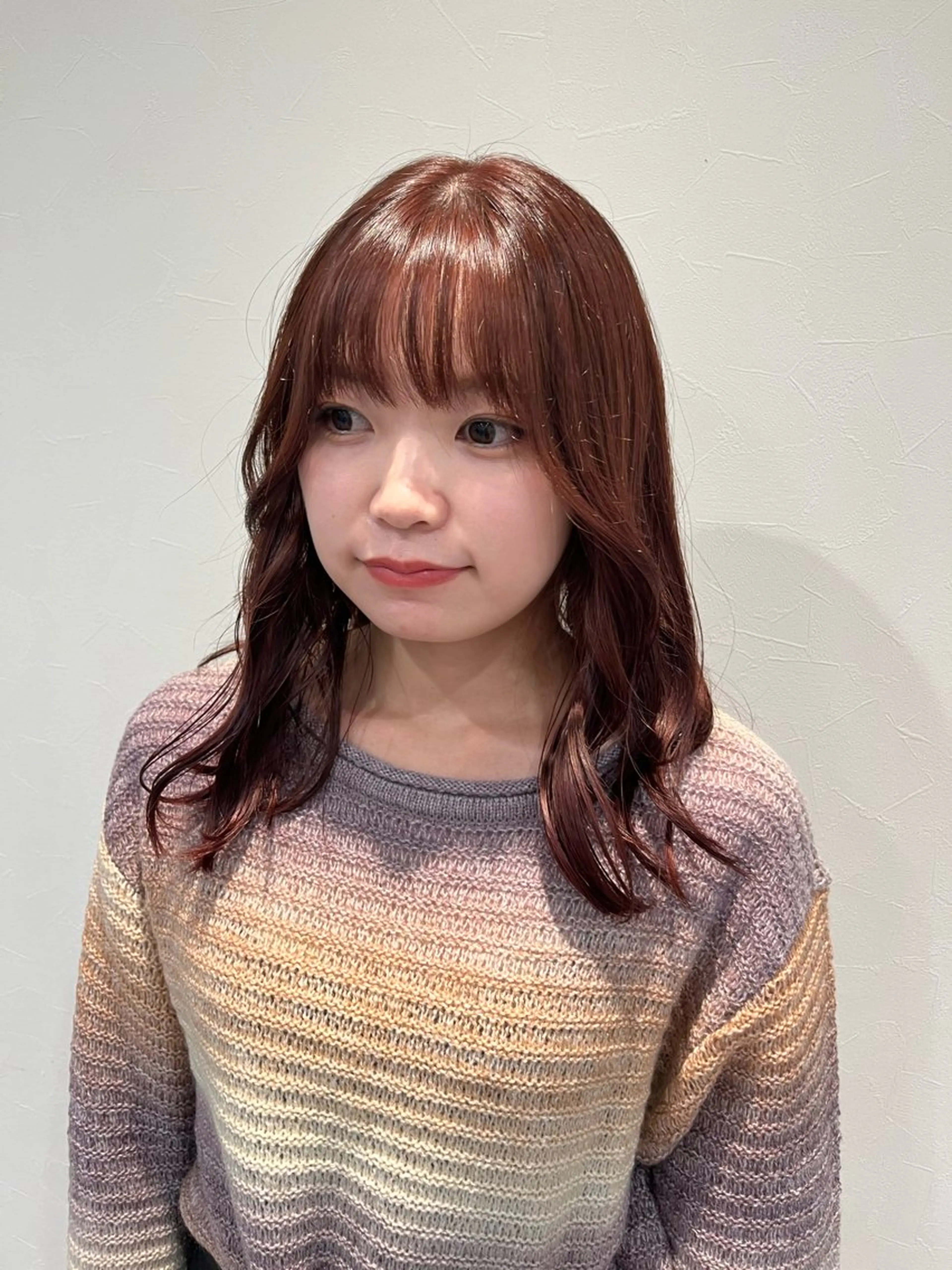 セミロング カラー ブラウンカラー ピンクカラー ピンクブラウン anon Loemのヘアスタイル