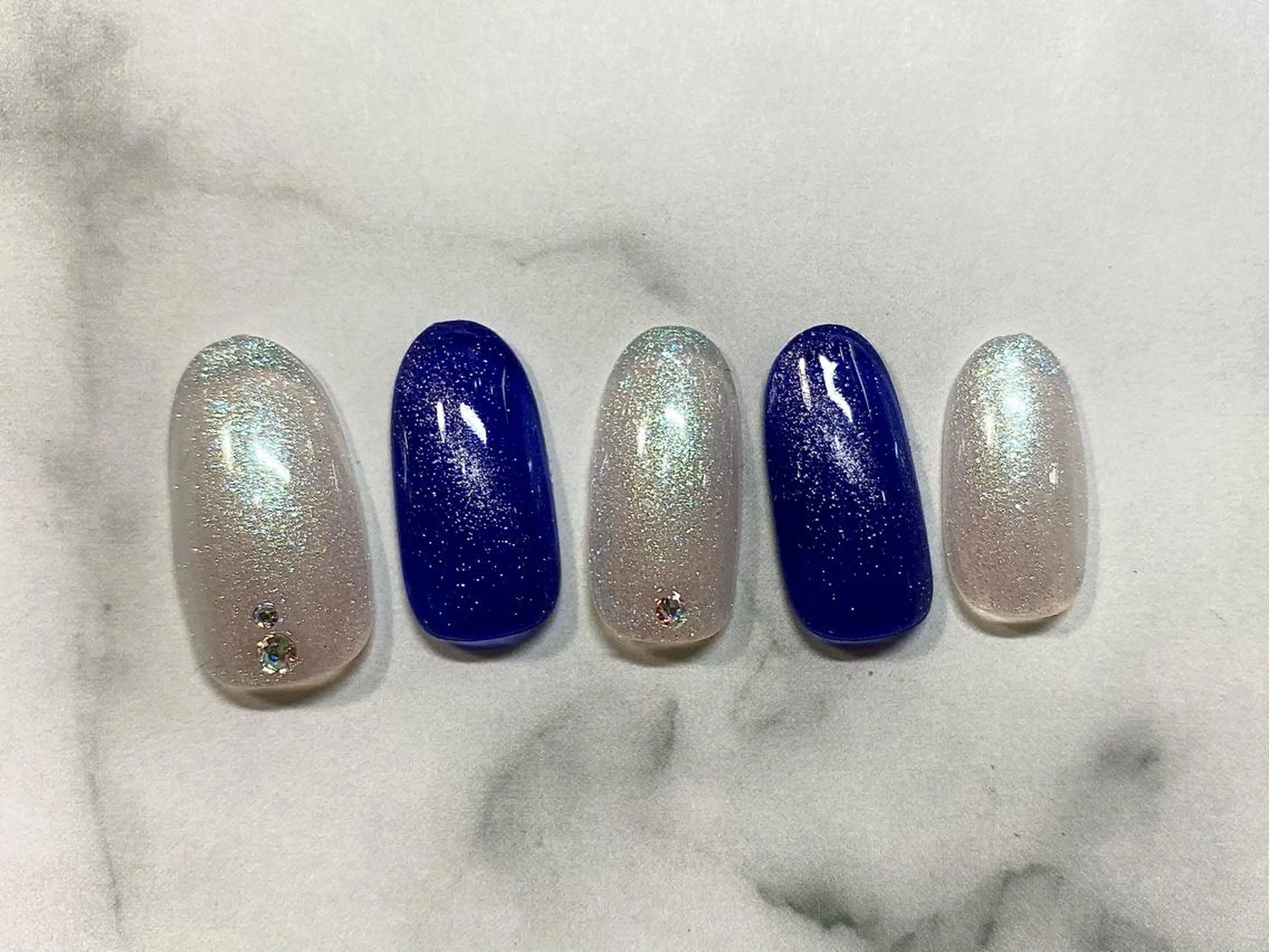 ネイル Laule'a Jr 🎀ネイリスト🌼のネイルデザイン