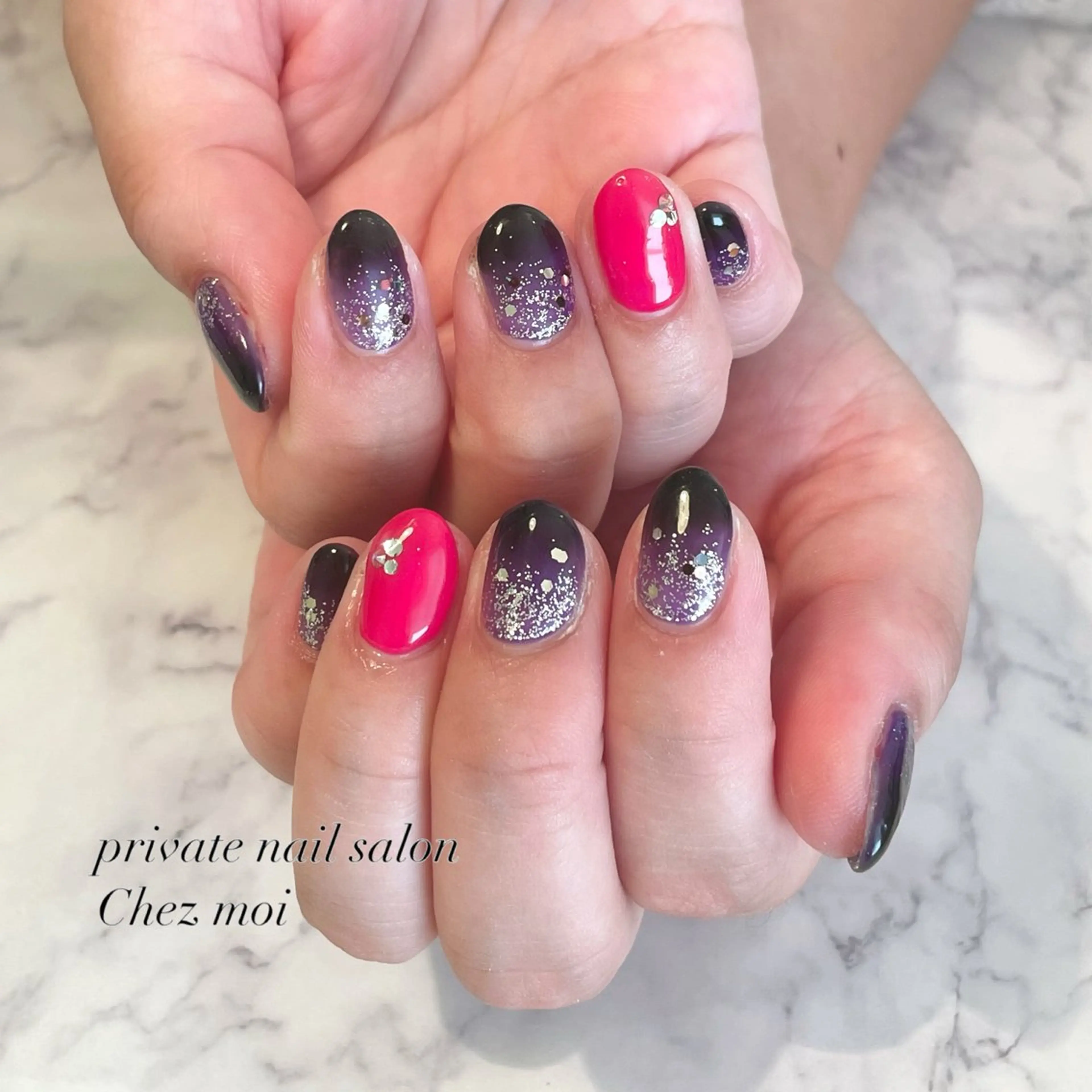 ネイル 持ち込み KOMINE TOMOKOのネイルデザイン