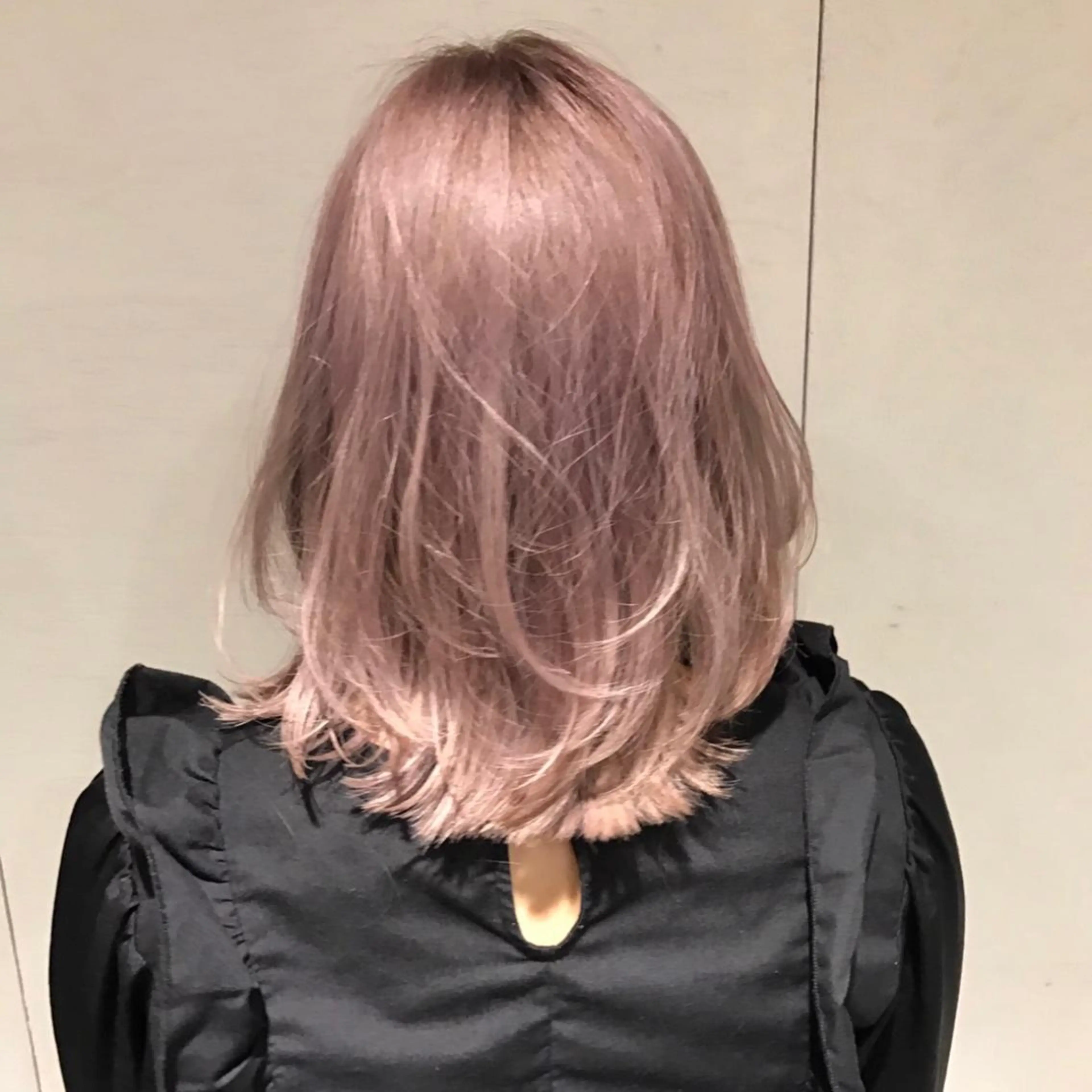 ミディアム カラー ヘアカラー 310【サンイチマル】所属・透明感ハイトーン🦄 キラ🌈のヘアスタイル