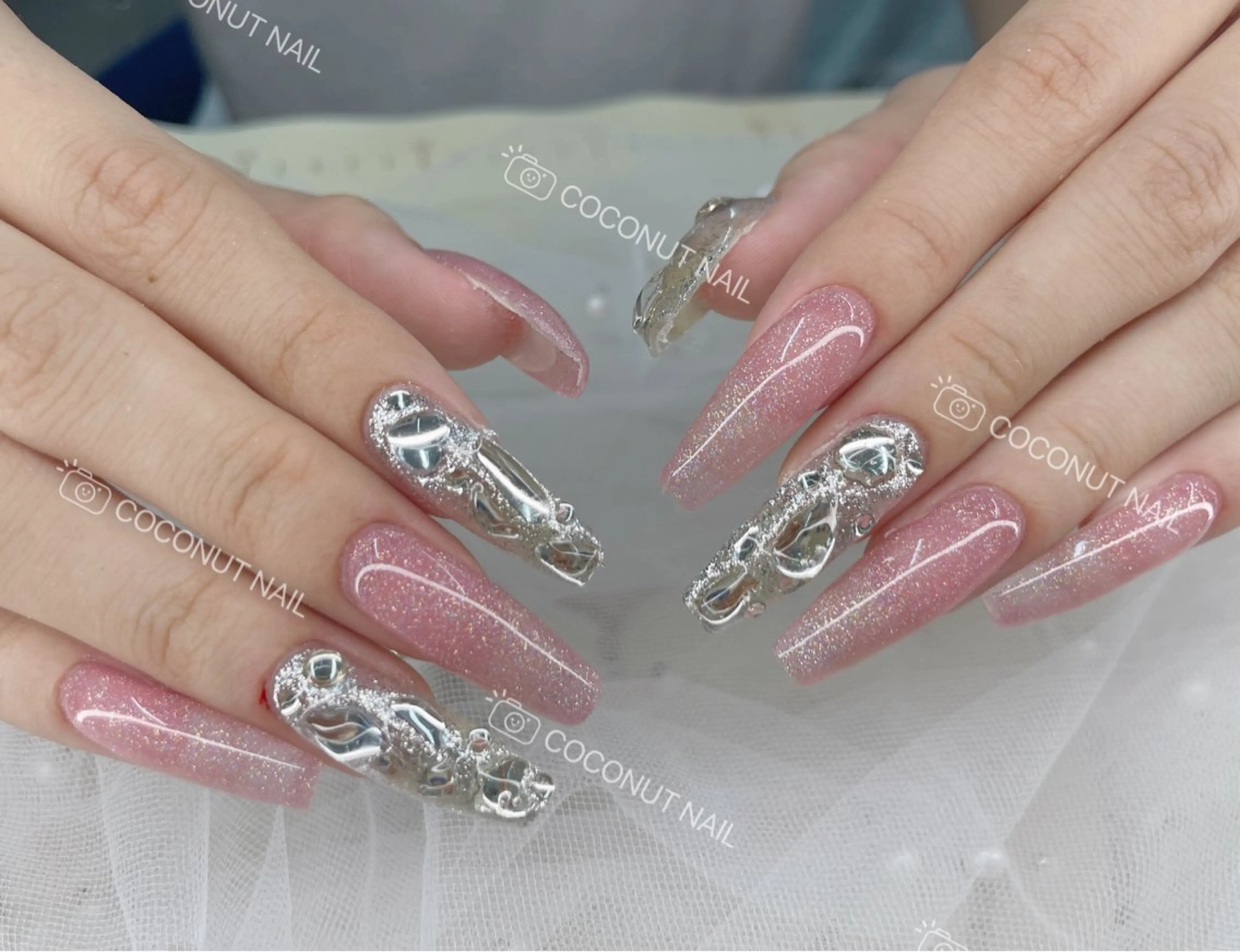 ネイル ハンドネイル 神田 ココナッツのネイルデザイン