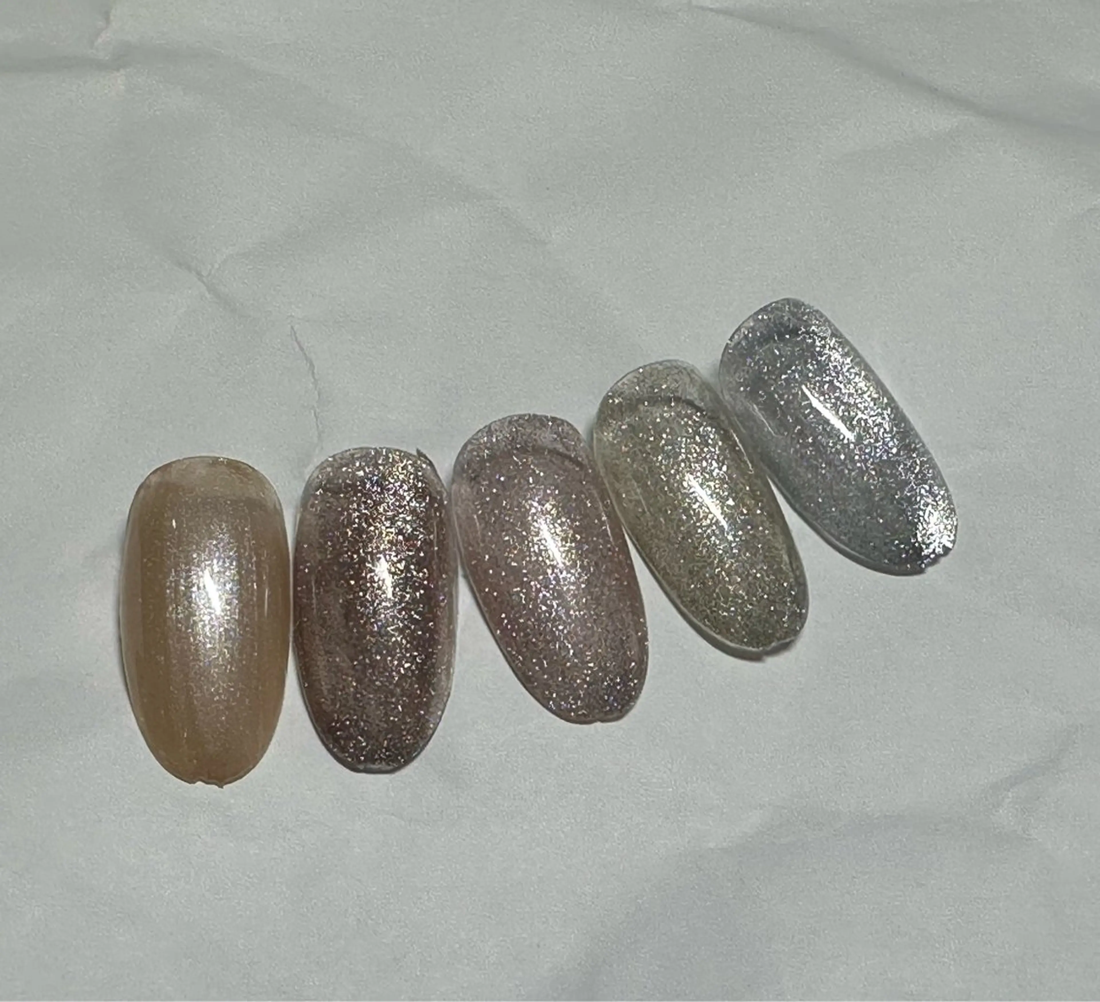 ネイル e.nail所属・🍎吉田 恵里🍎のネイルデザイン