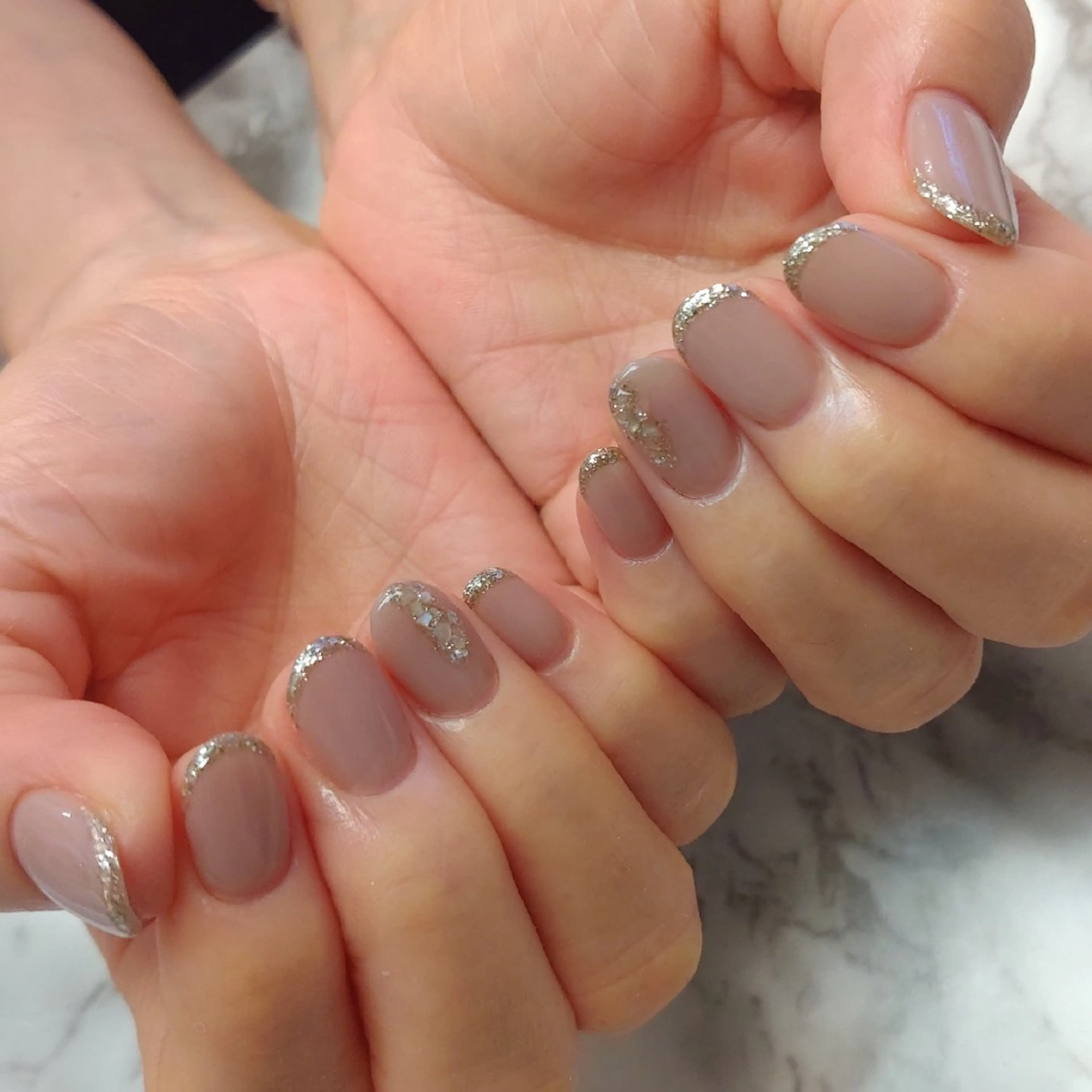 ネイル ジェヌインネイル 河内のネイルデザイン