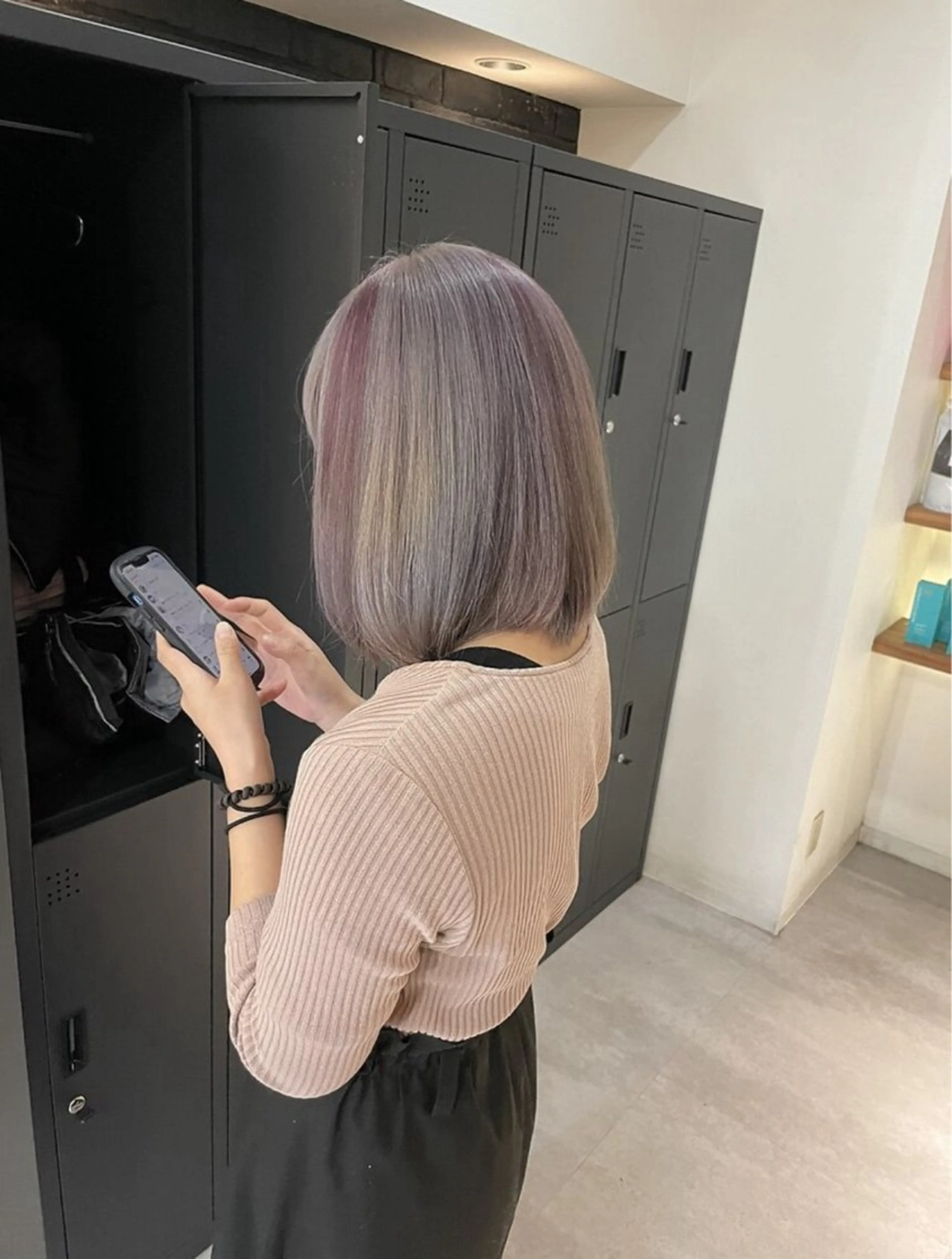 カラー デザインカラー レッドカラー シルバー ブリーチカラー 🦋RANA🦋のヘアスタイル