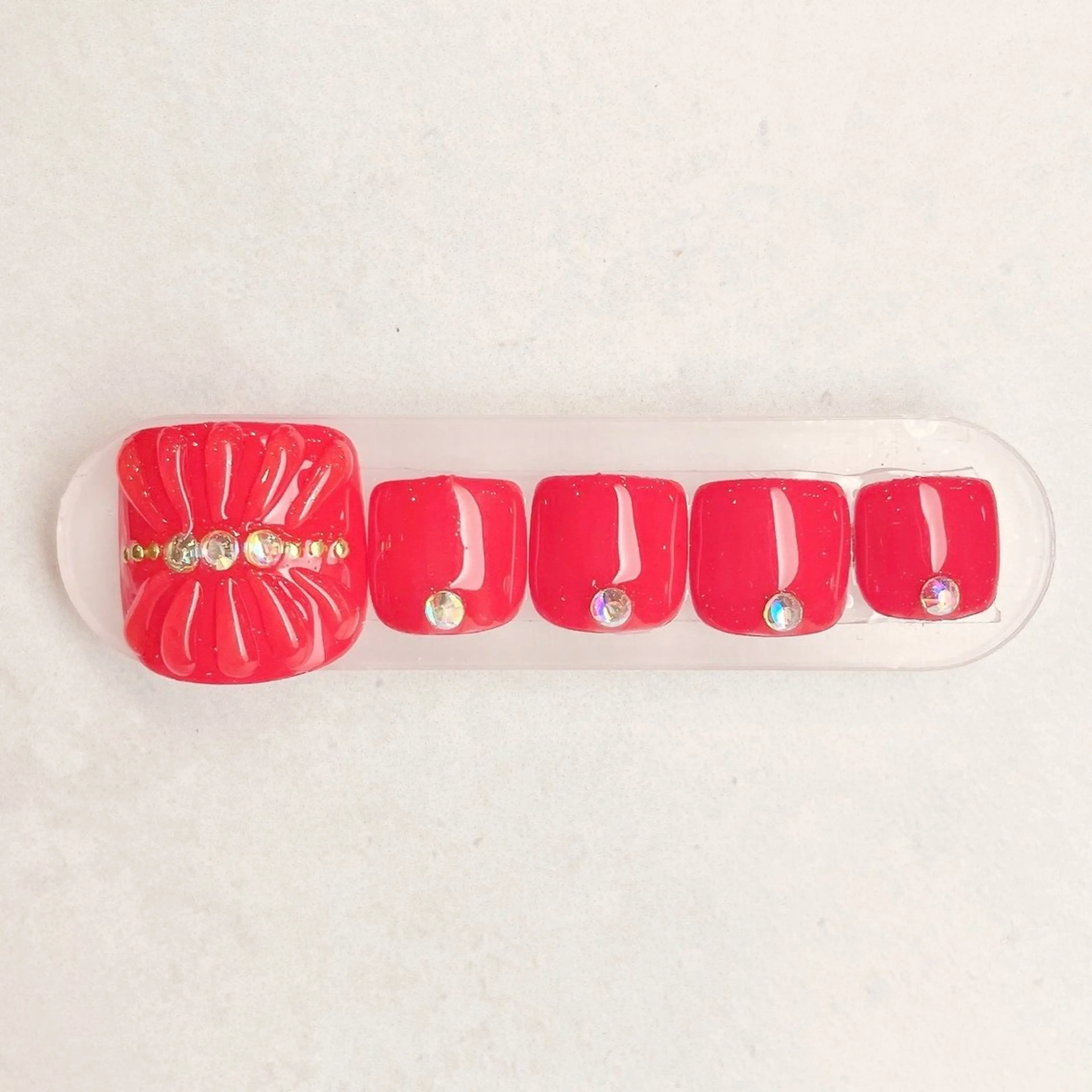 ネイル 早野 美菜子のネイルデザイン