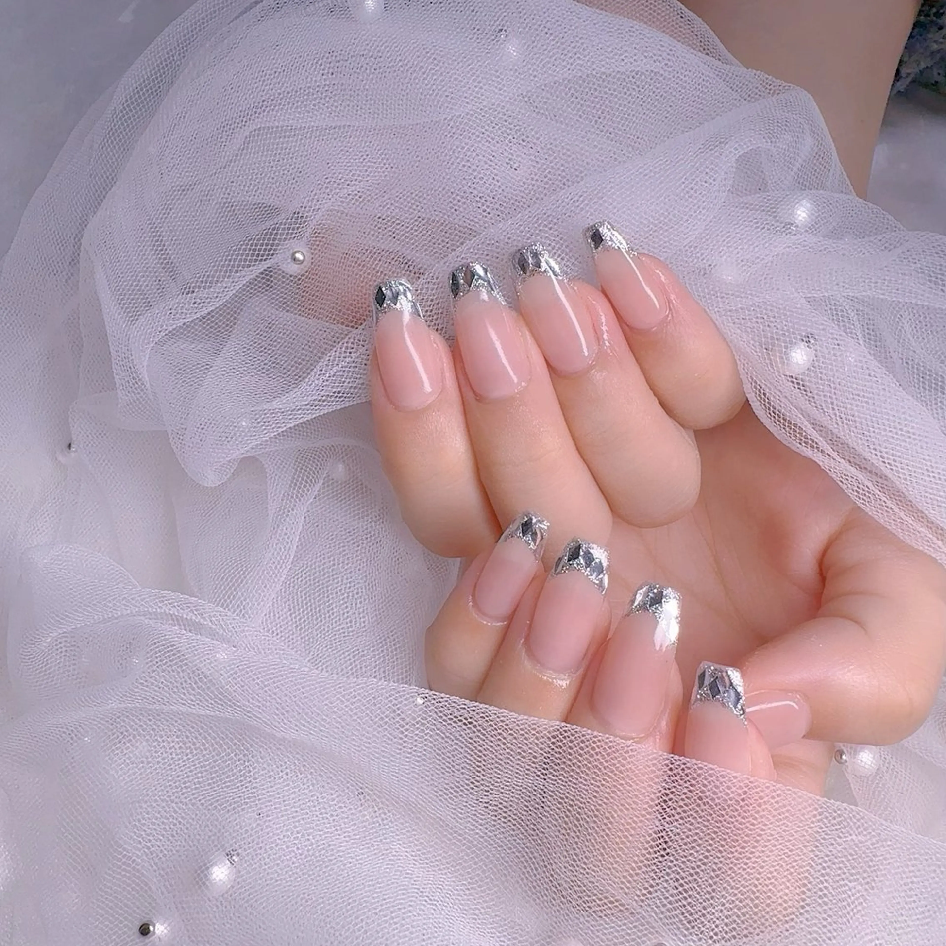 ネイル UMI ネイルサロン新宿🎀のネイルデザイン