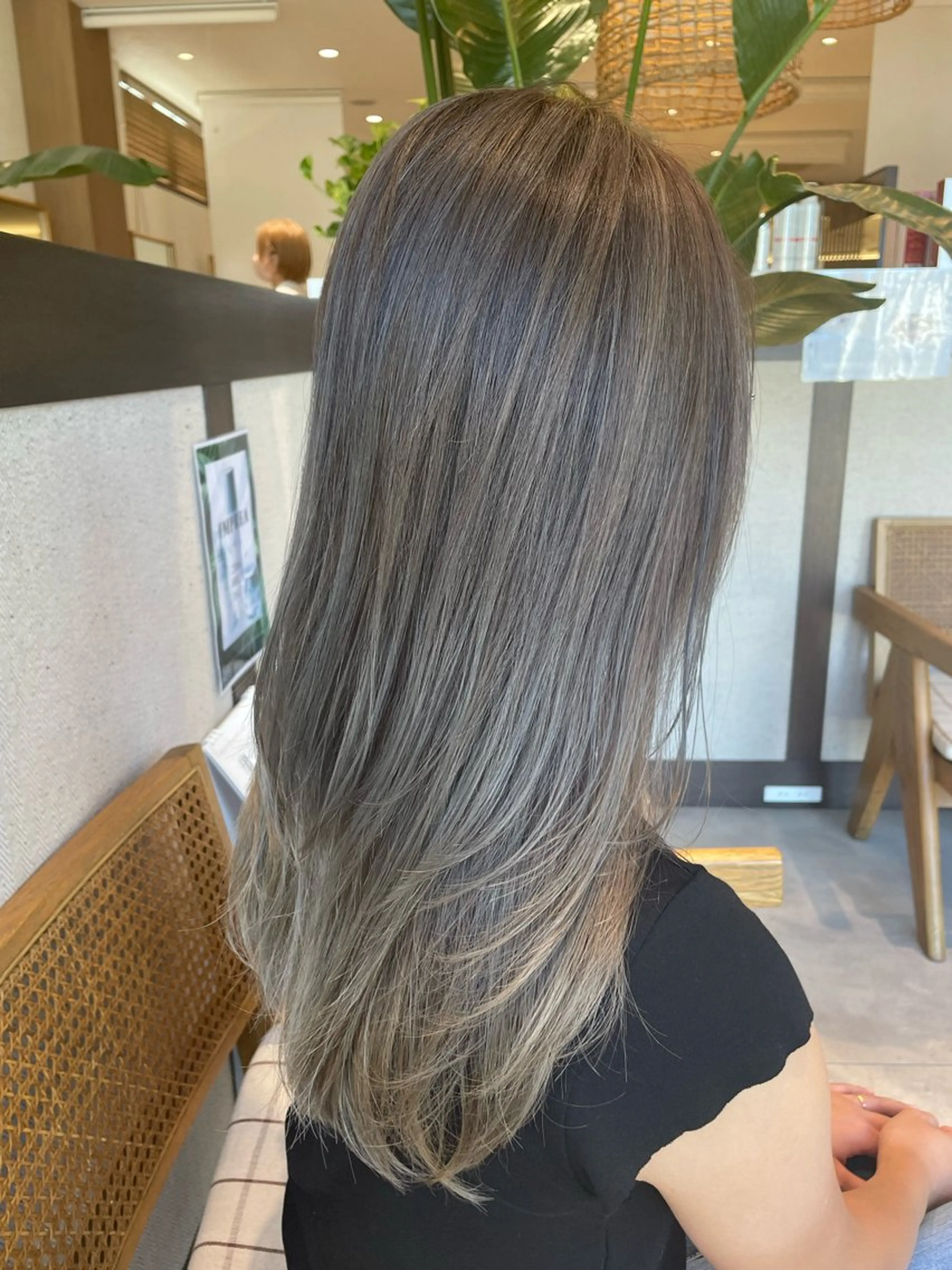 ロング カラー 松井 竜輝のヘアスタイル