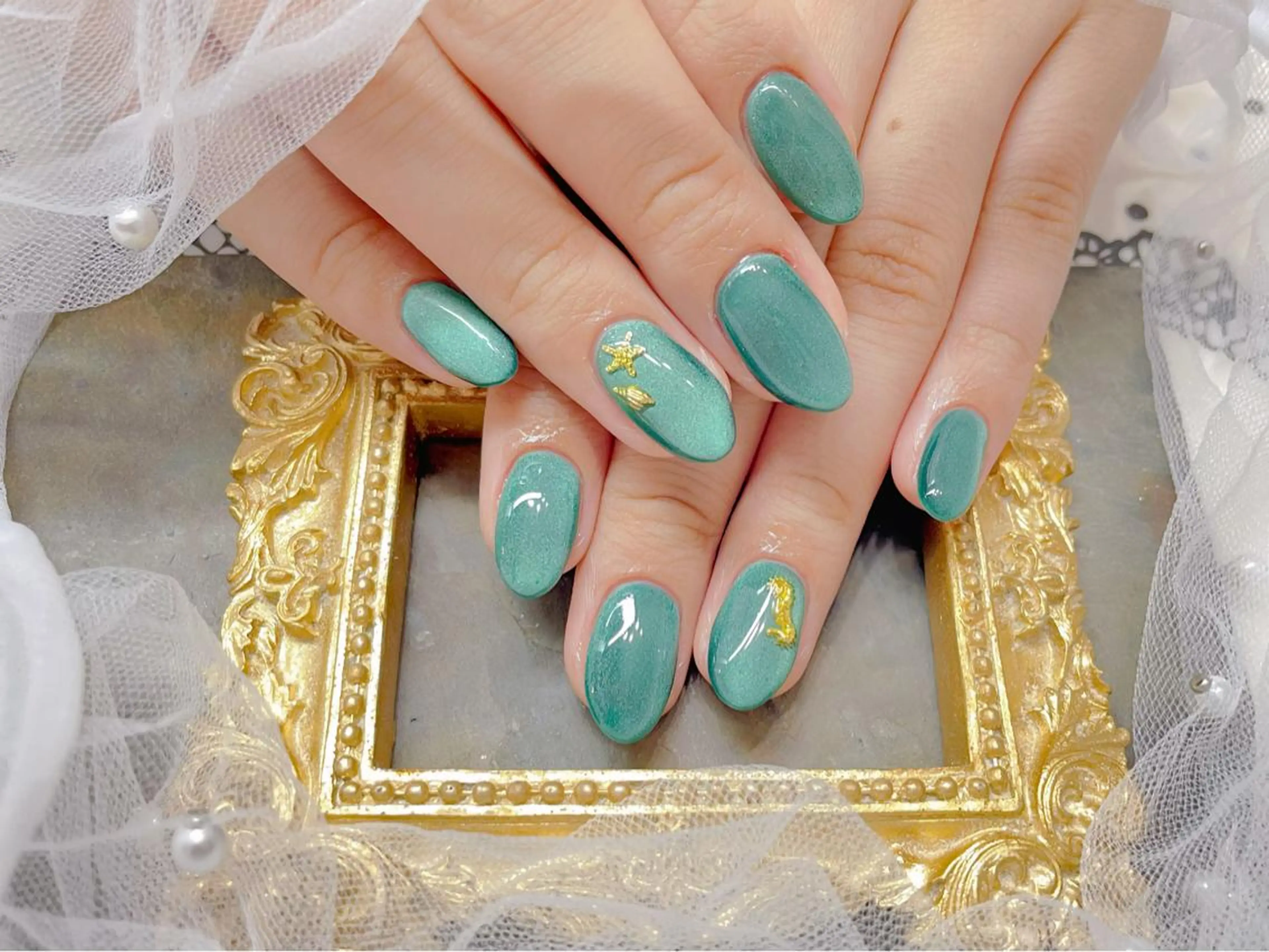 ネイル ハンドネイル マジックミラー所属・マジック ミラーのネイルデザイン