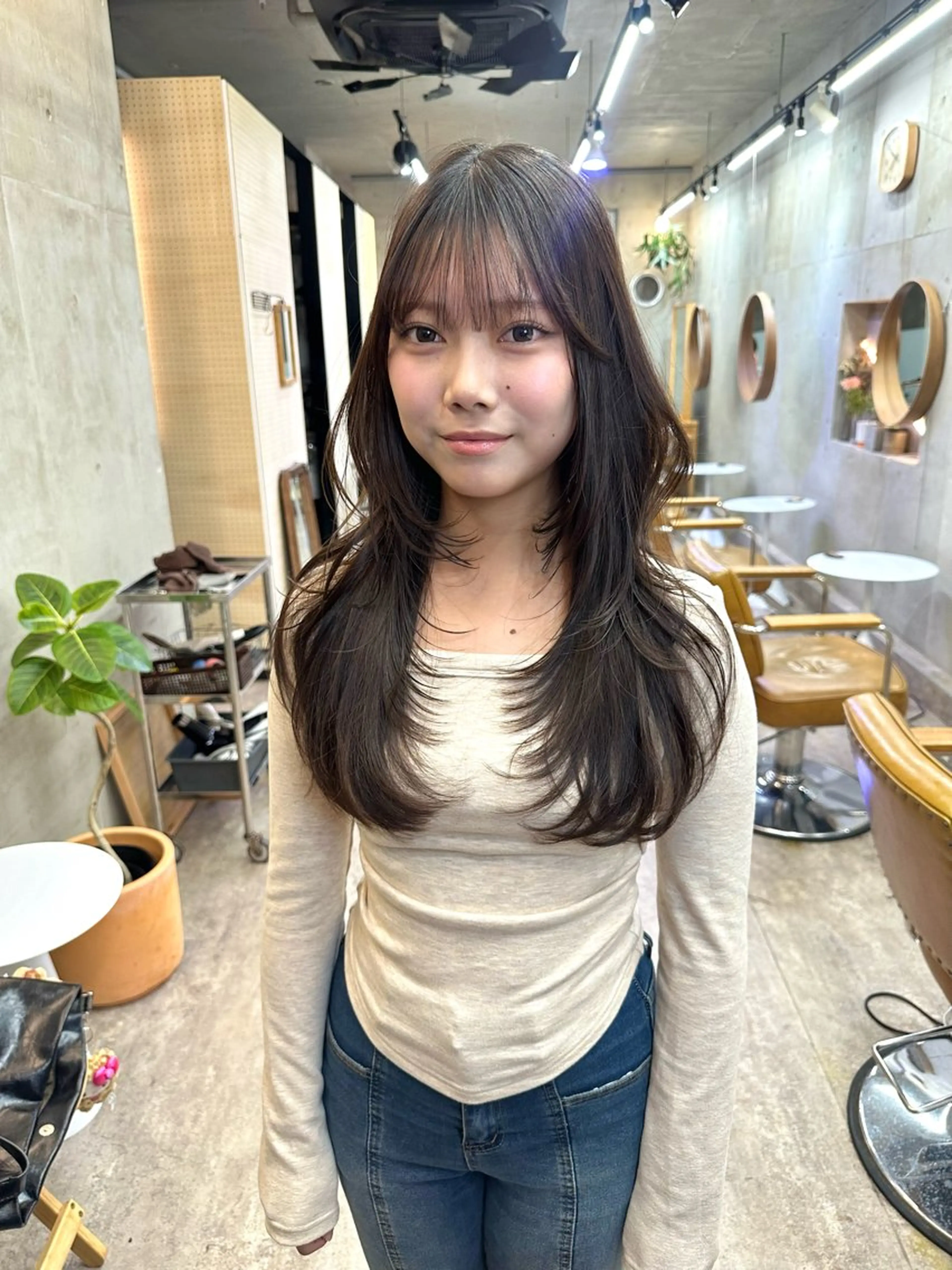 ロング カラー グレージュ レイヤーカット カット ヘアカラー トリートメント レイヤーカット💫 ／HARUKA🎀のヘアスタイル