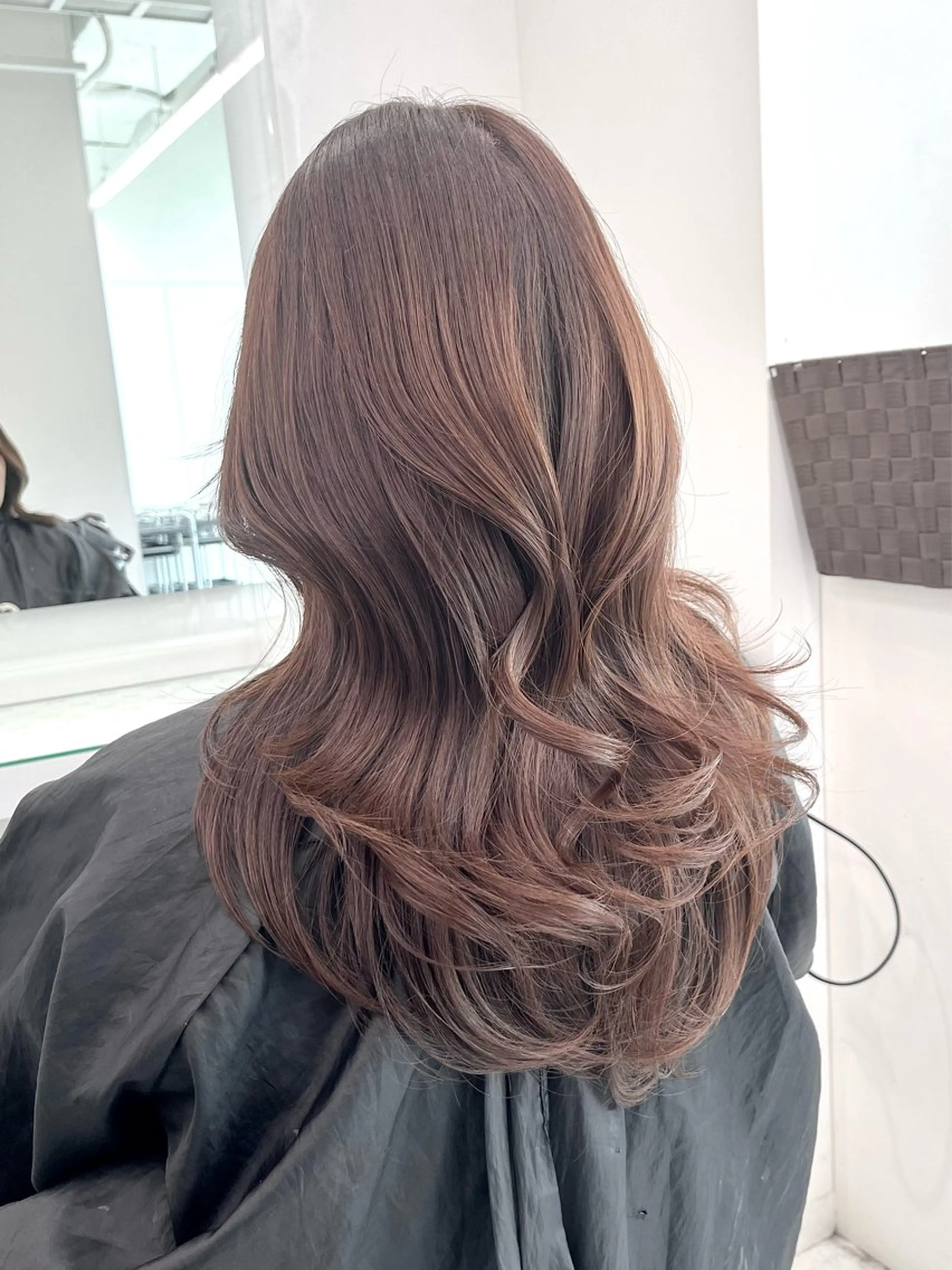 セミロング カラー ブリーチなし💗 艶カラー 翔太郎のヘアスタイル