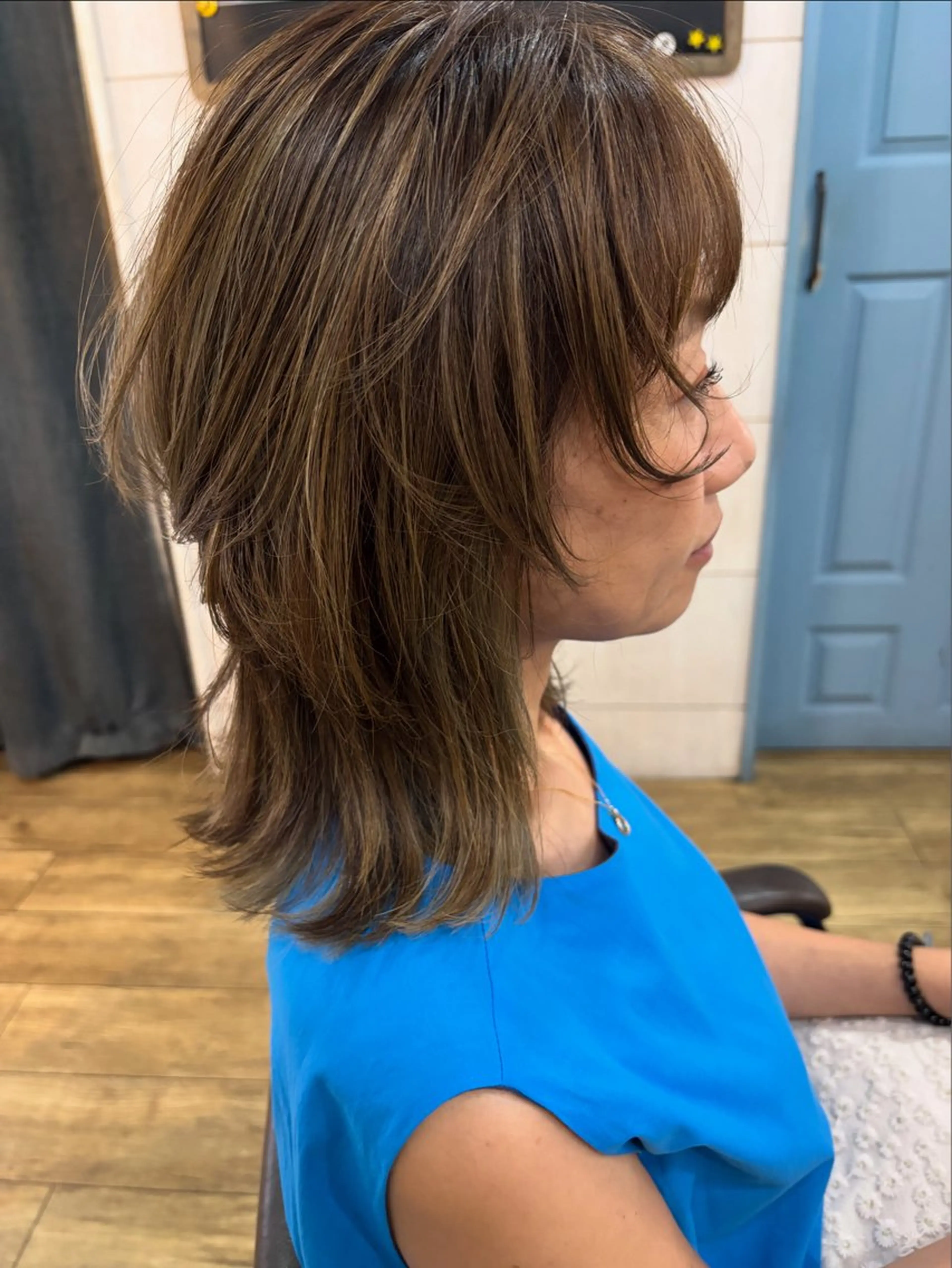 ミディアム レイヤーカット/ 縮毛矯正/ヒロシのヘアスタイル