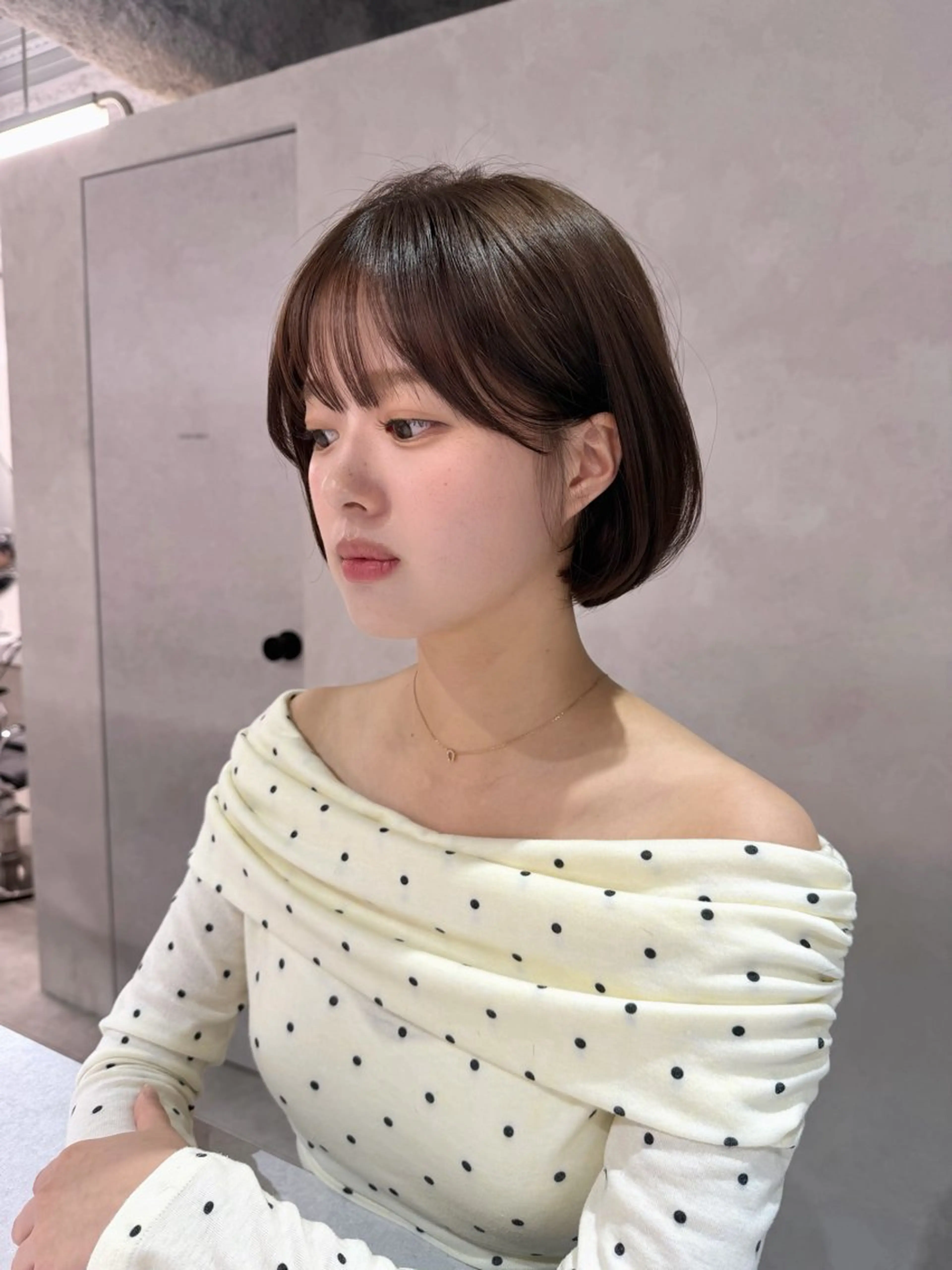 ショート カラー 新島 涼のヘアスタイル