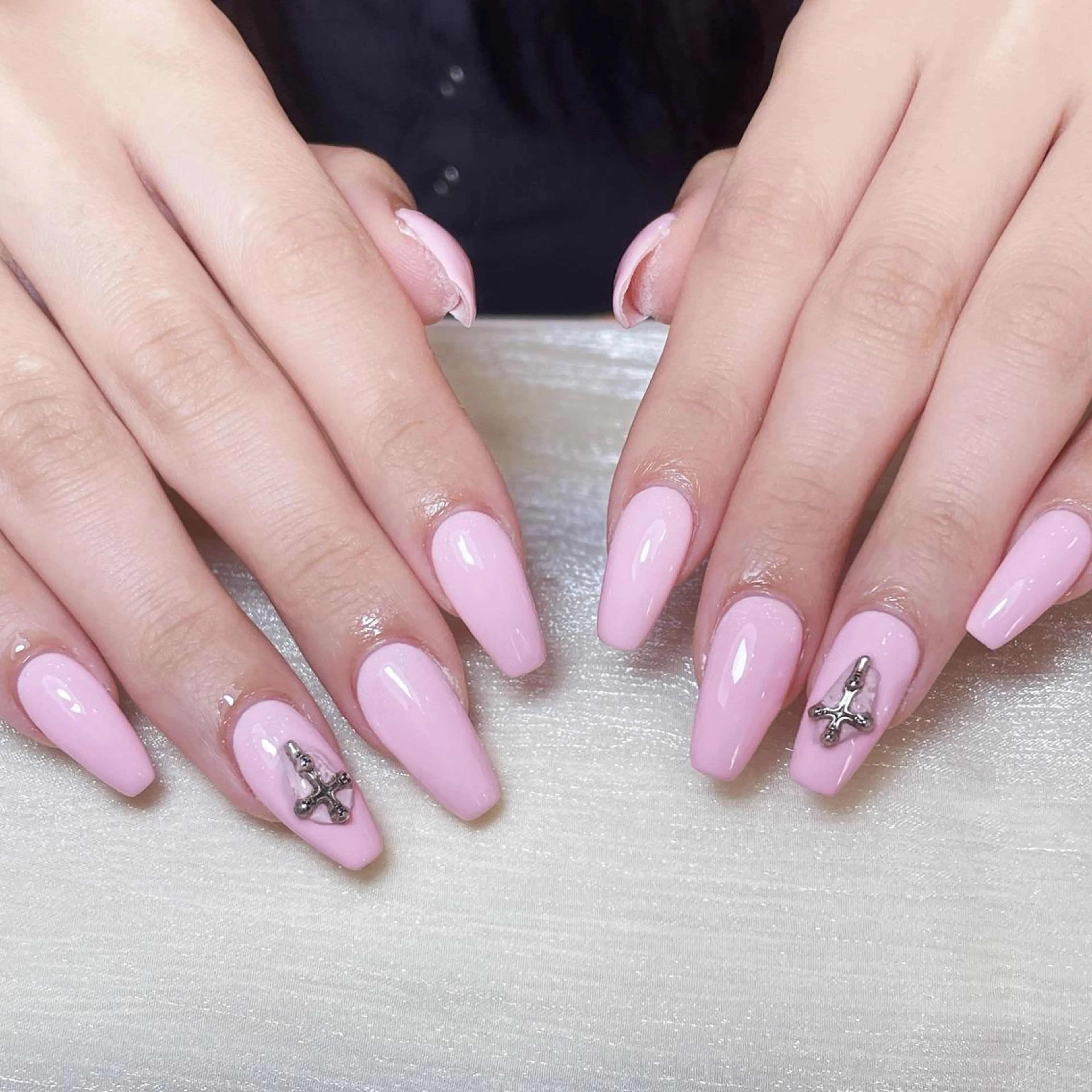 ネイル アートネイル オーロラネイル ガーリー キラキラネイル 韓国ネイル ハンドネイル DIANMOND NAIL🌸のネイルデザイン