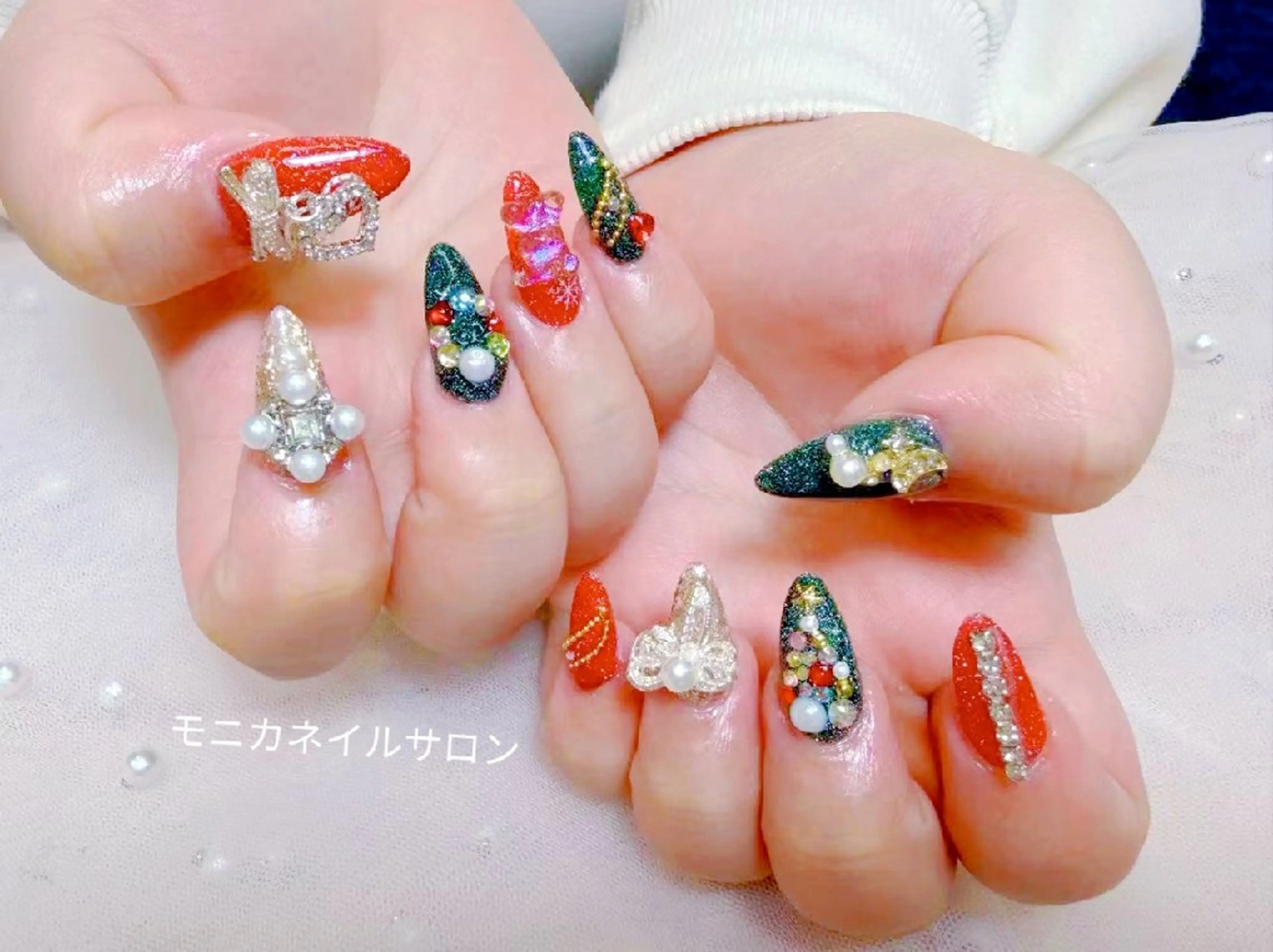 ネイル 鈴木 彩星のネイルデザイン