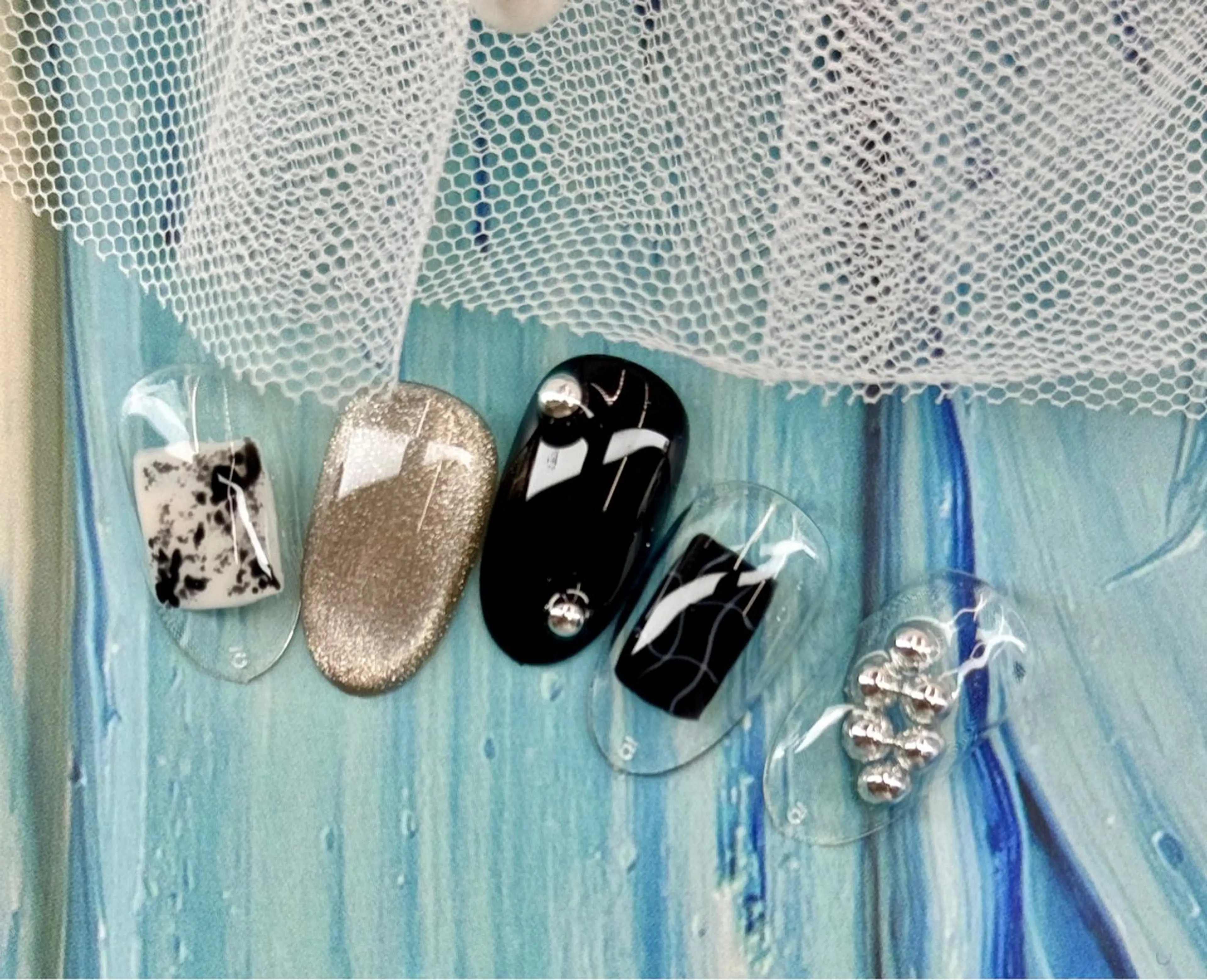 ネイル AngelChris ビューティーサロンのネイルデザイン