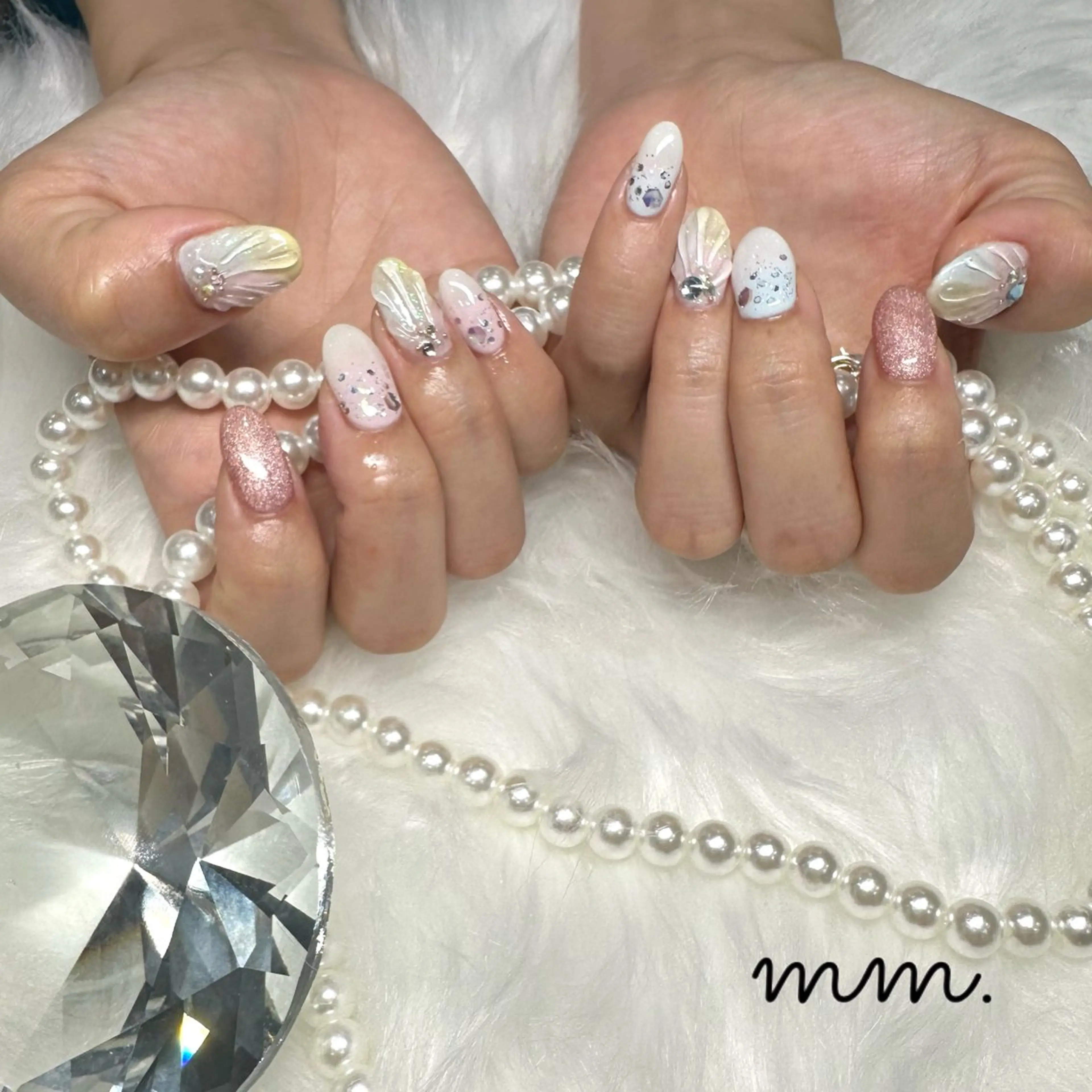 ネイル ハンドネイル 🩷🩵mm.大宮 Riyo🧸🩵🩷のネイルデザイン