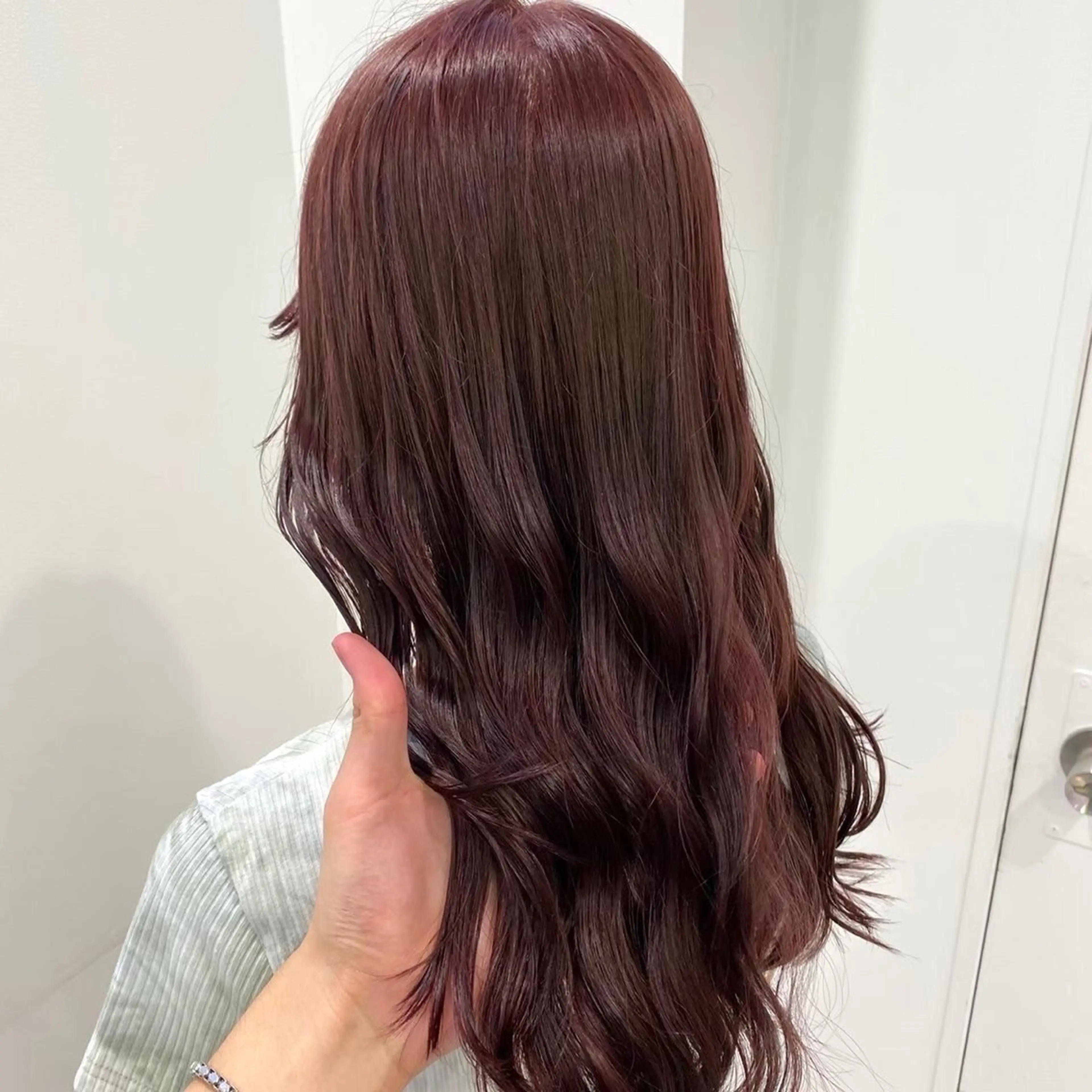 セミロング 髪質改善 トリートメント カット ヘアカラー トリートメント ヘッドスパ 🤍🥀韓流暖色レイ ヤー🥀🤍あやねのヘアスタイル