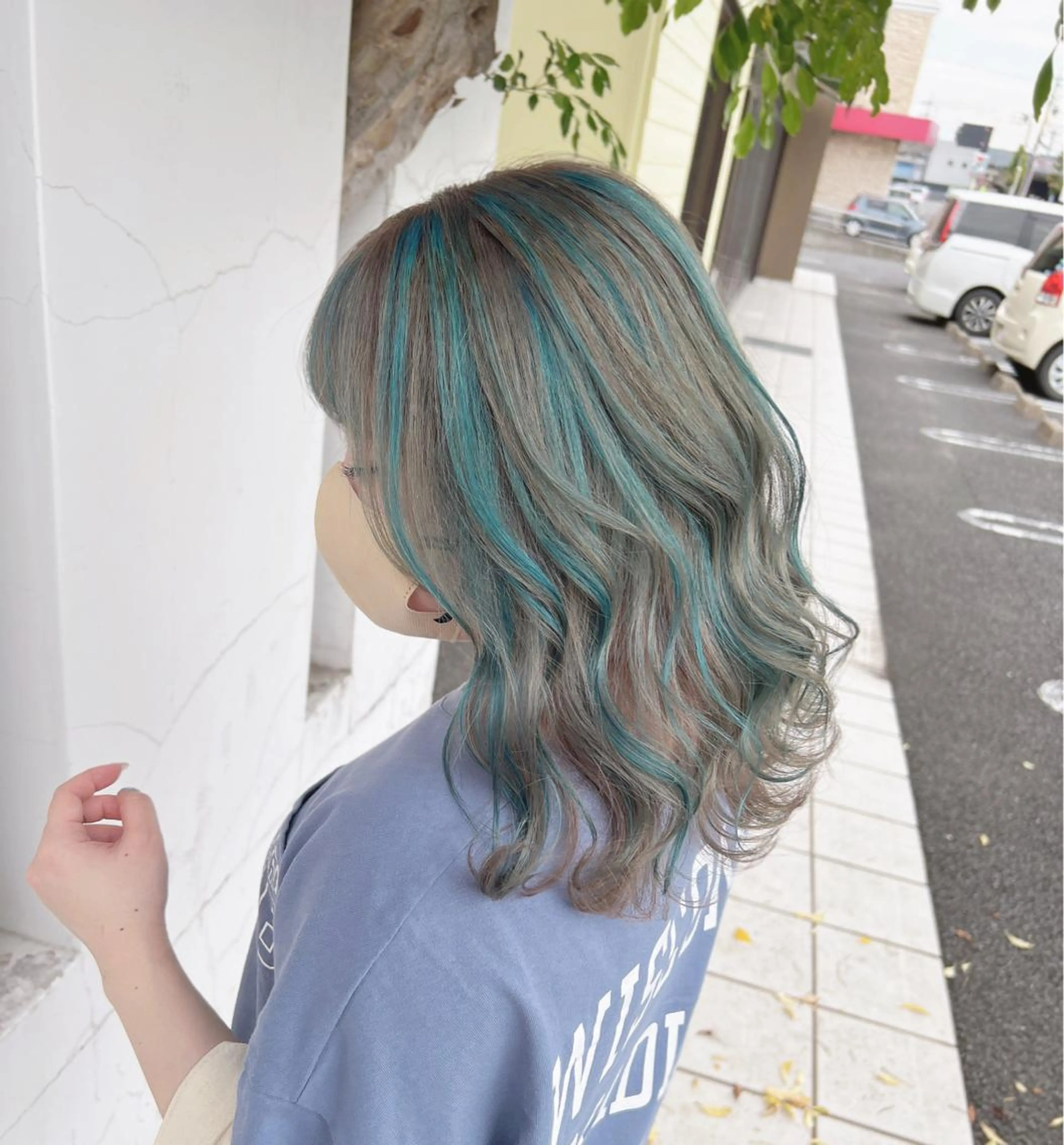 セミロング ヘアカラー 具志 正太のヘアスタイル