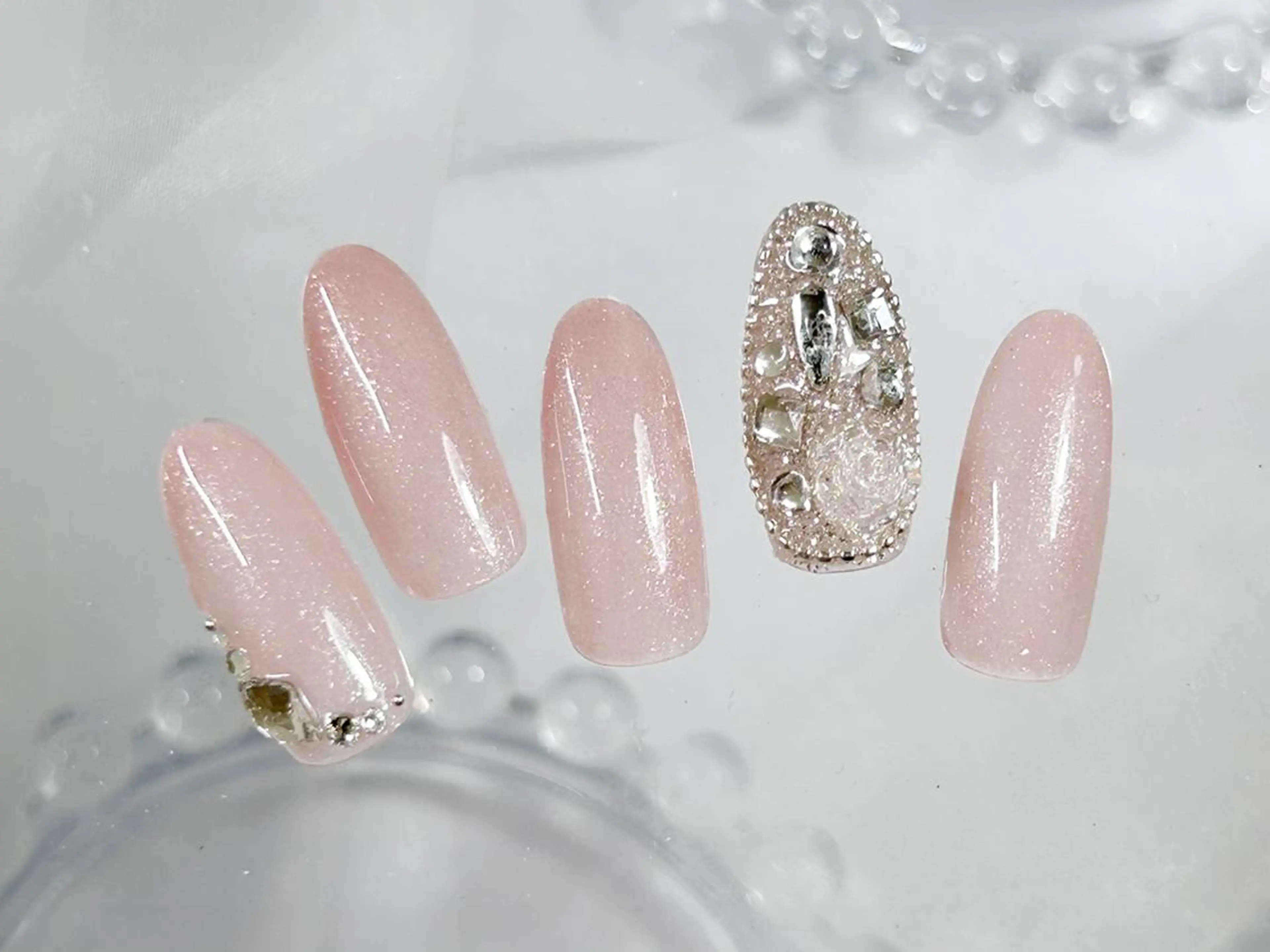 ネイル ハンドネイル orbe 柴﨑のネイルデザイン