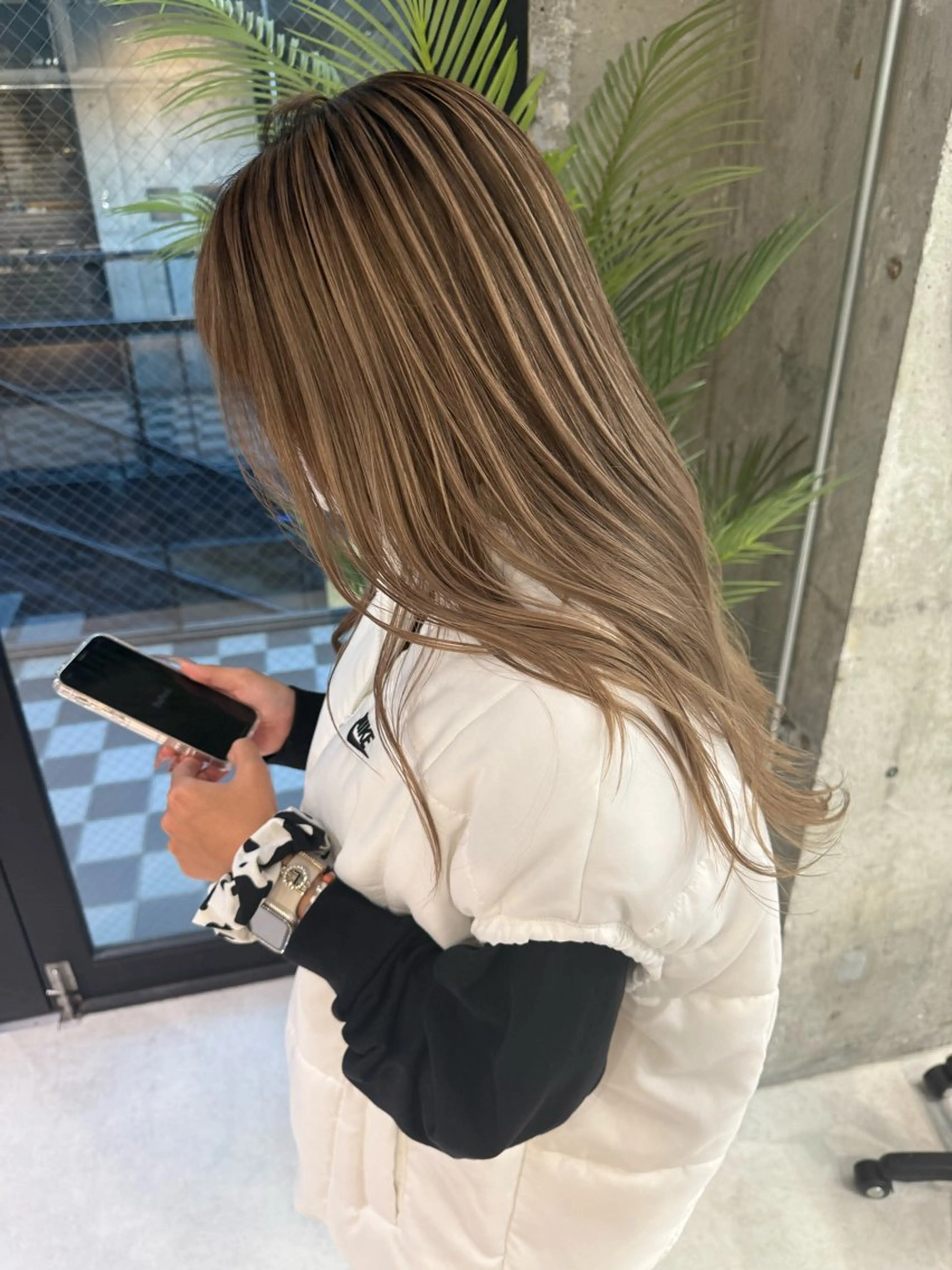 ロング 🫧ハイライトカラー 🫧 𝓜𝓘𝓤のヘアスタイル