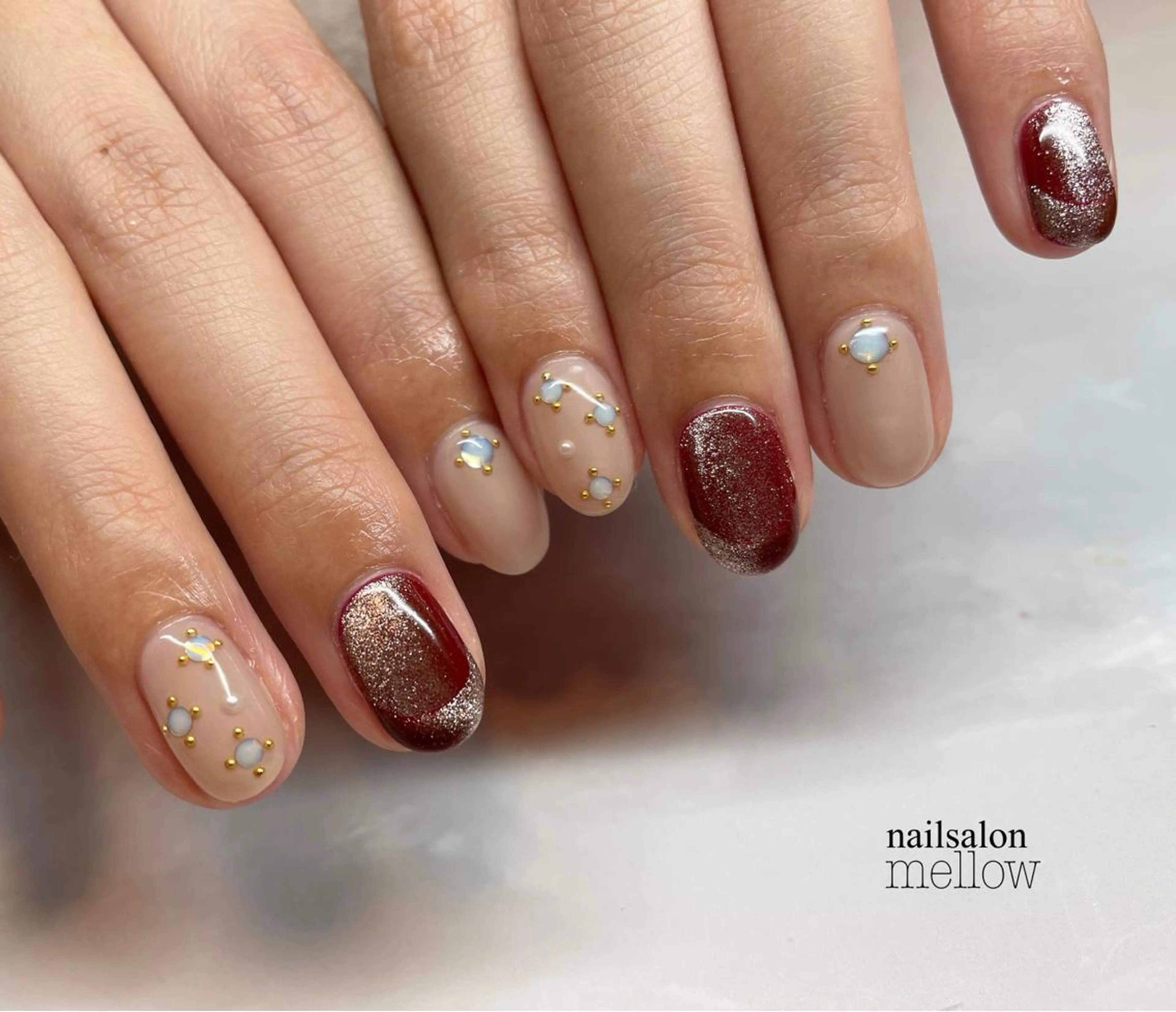 ネイル フレンチネイル マグネットネイル オンブレフレンチ 大山 浩美のネイルデザイン