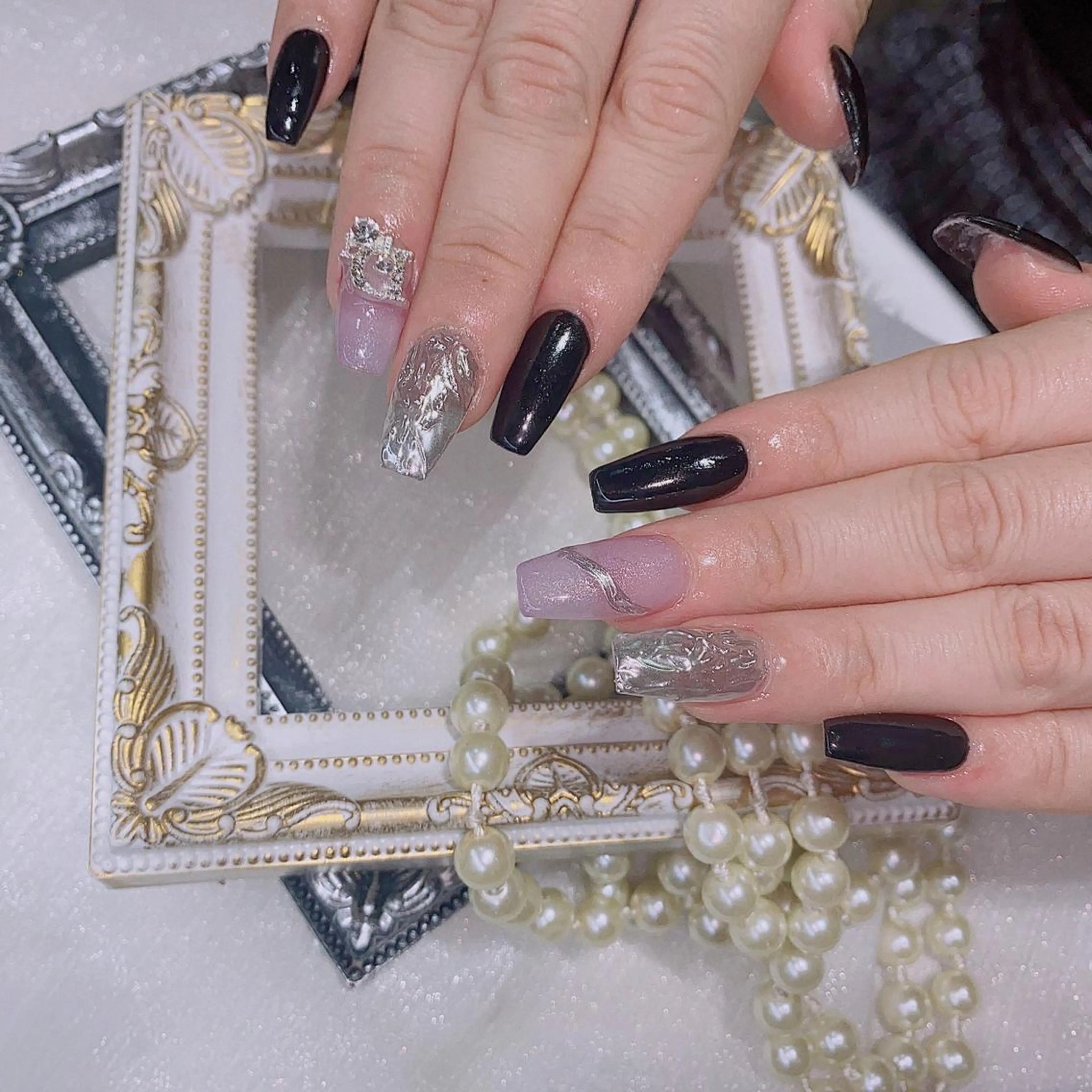 ネイル ハンドネイル Queens みなみのネイルデザイン