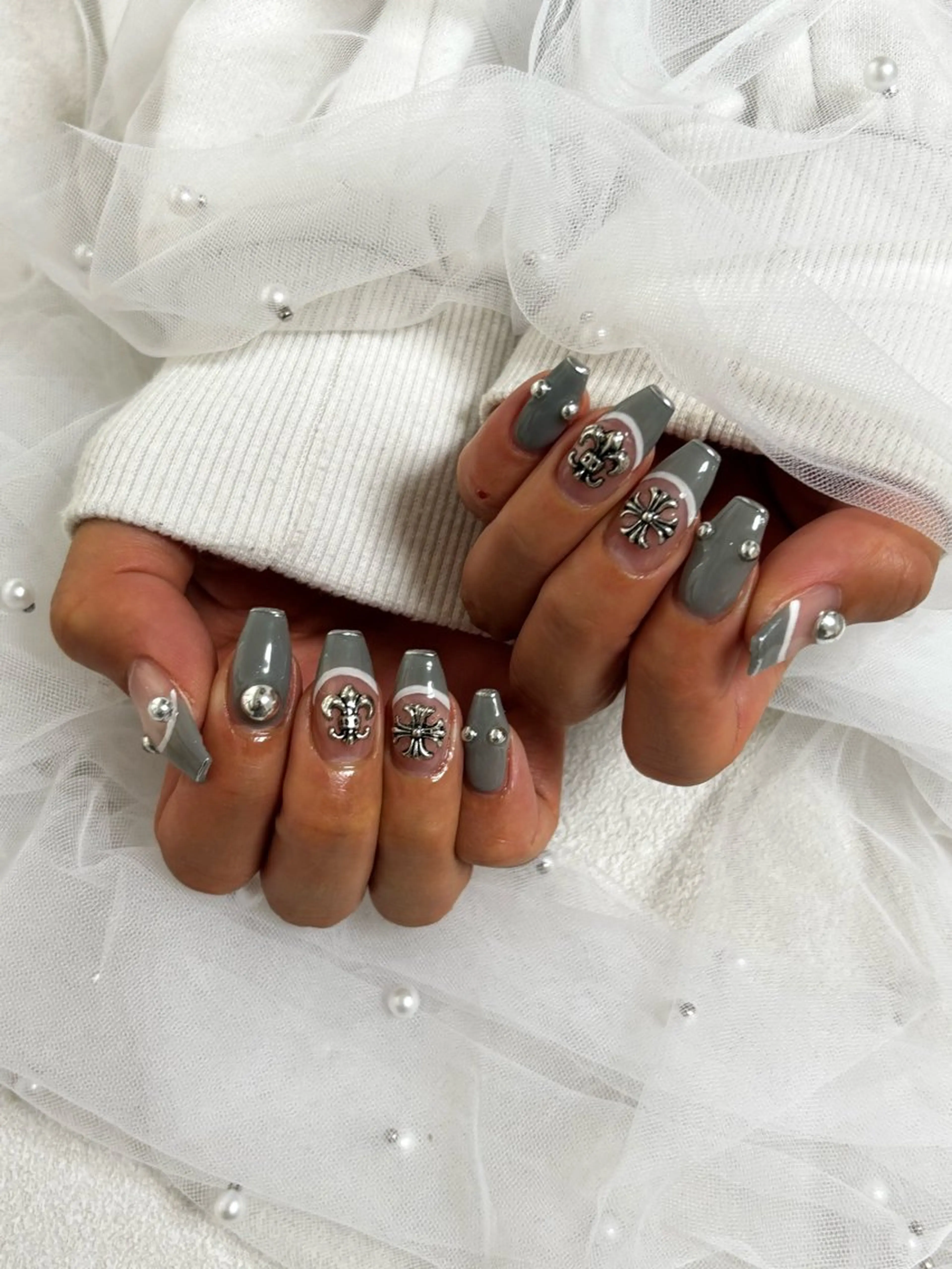 ネイル Feliz所属・Feliz 楽しいネイルサロンのネイルデザイン