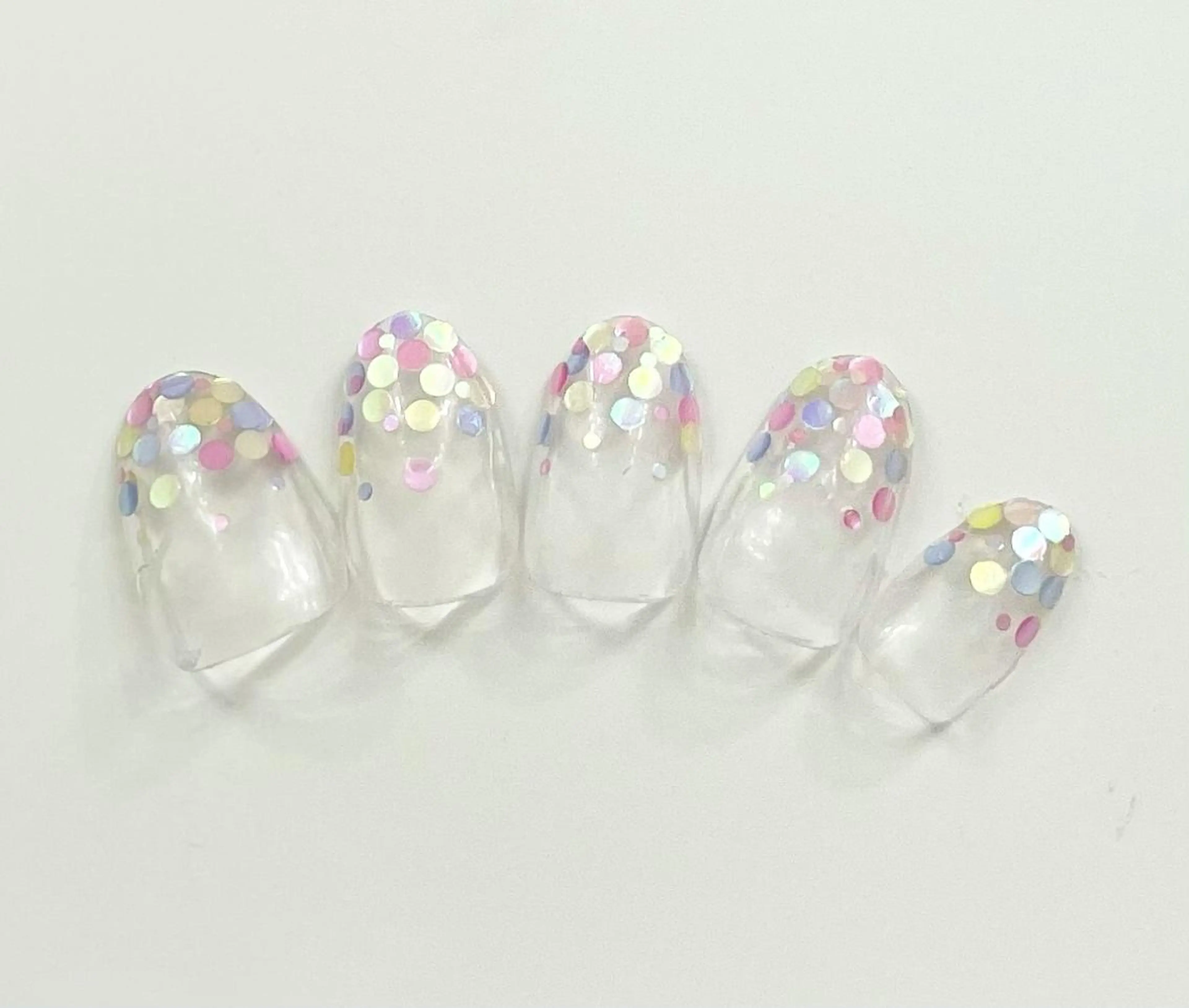 ネイル ホログラムネイル パステルネイル マナビス& ボワールのネイルデザイン