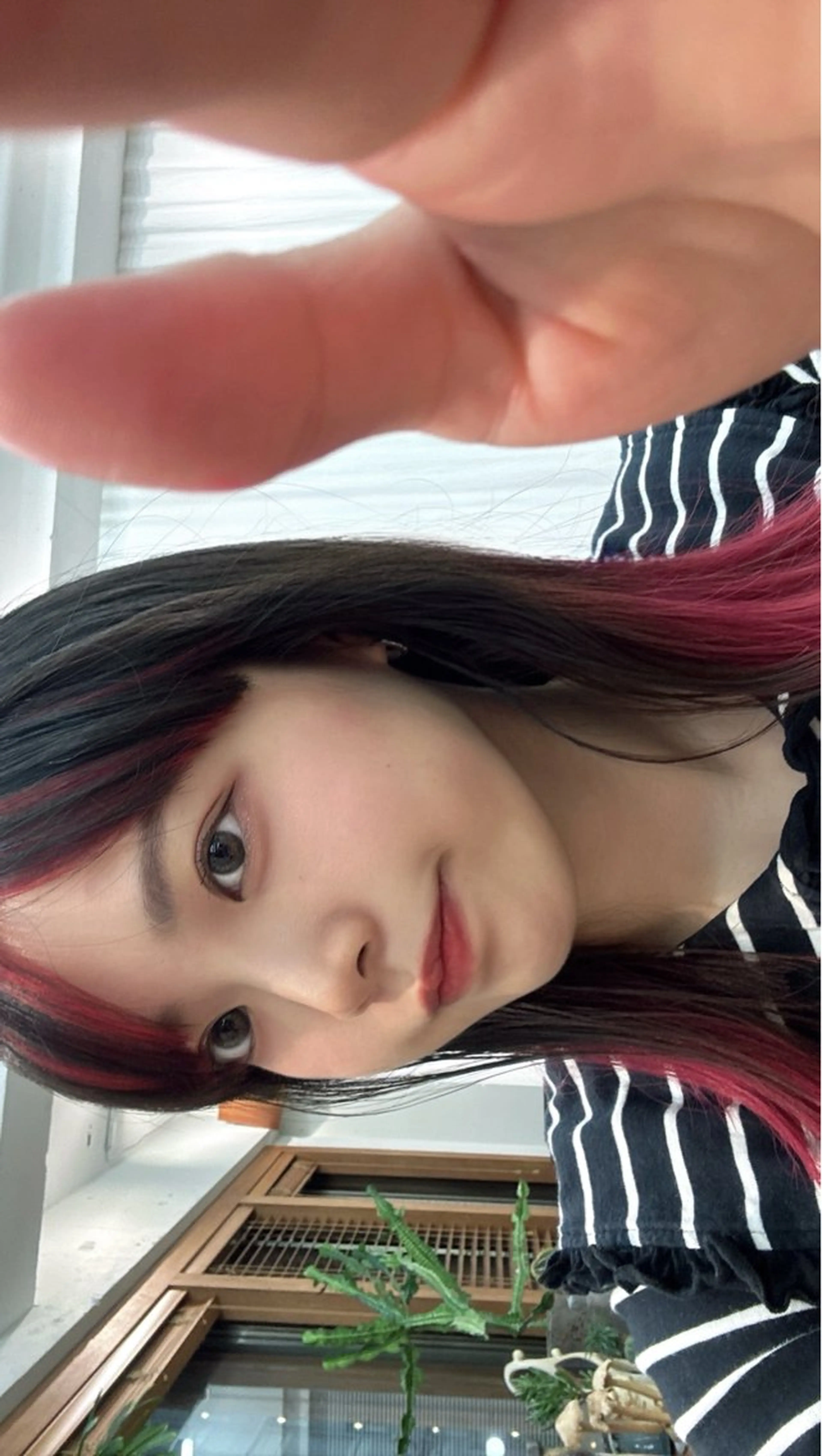 カラー aiko【艶カラー ・ミニモ年内で終了】のヘアスタイル