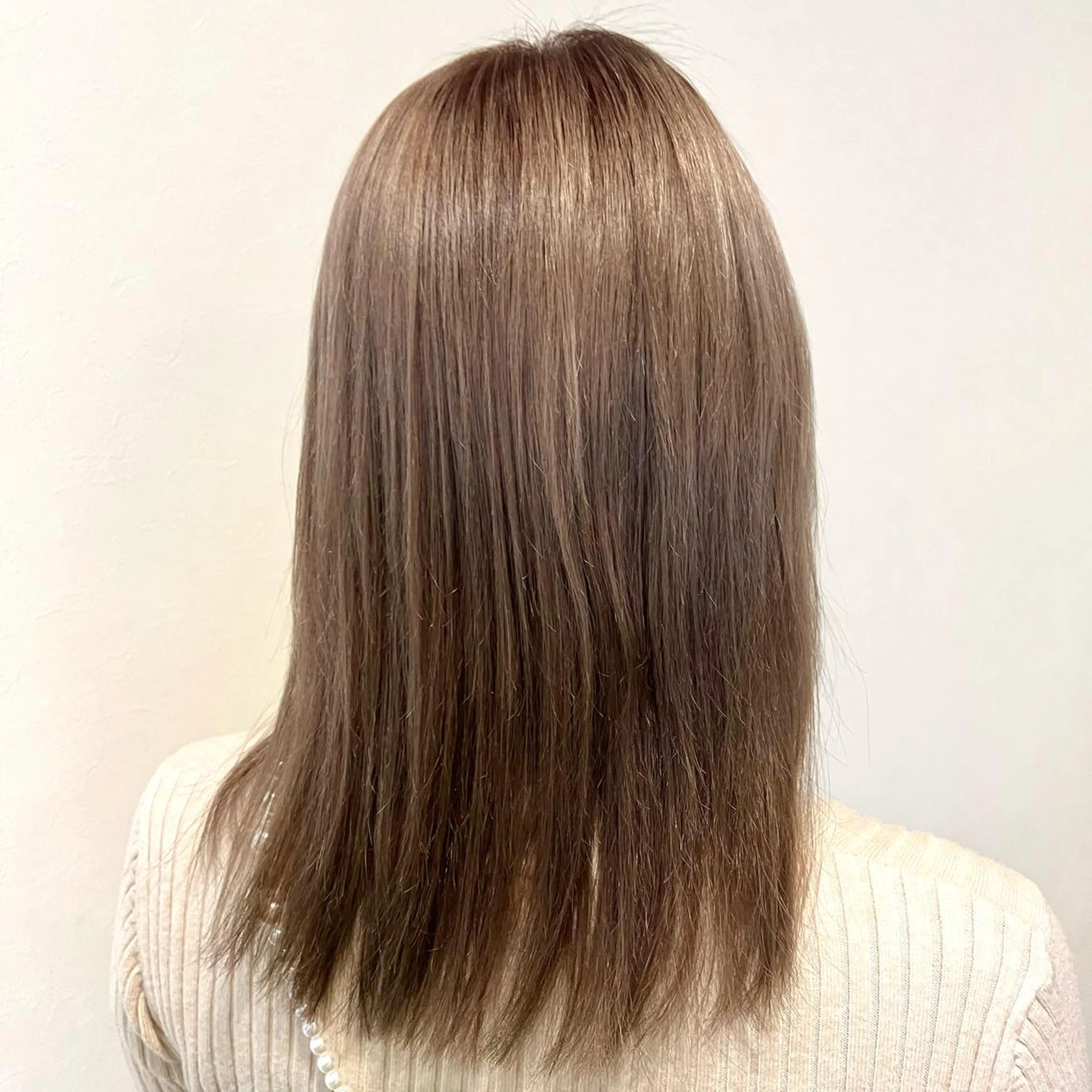 ブリーチなしのWカラー🩵+カット✂️の写真