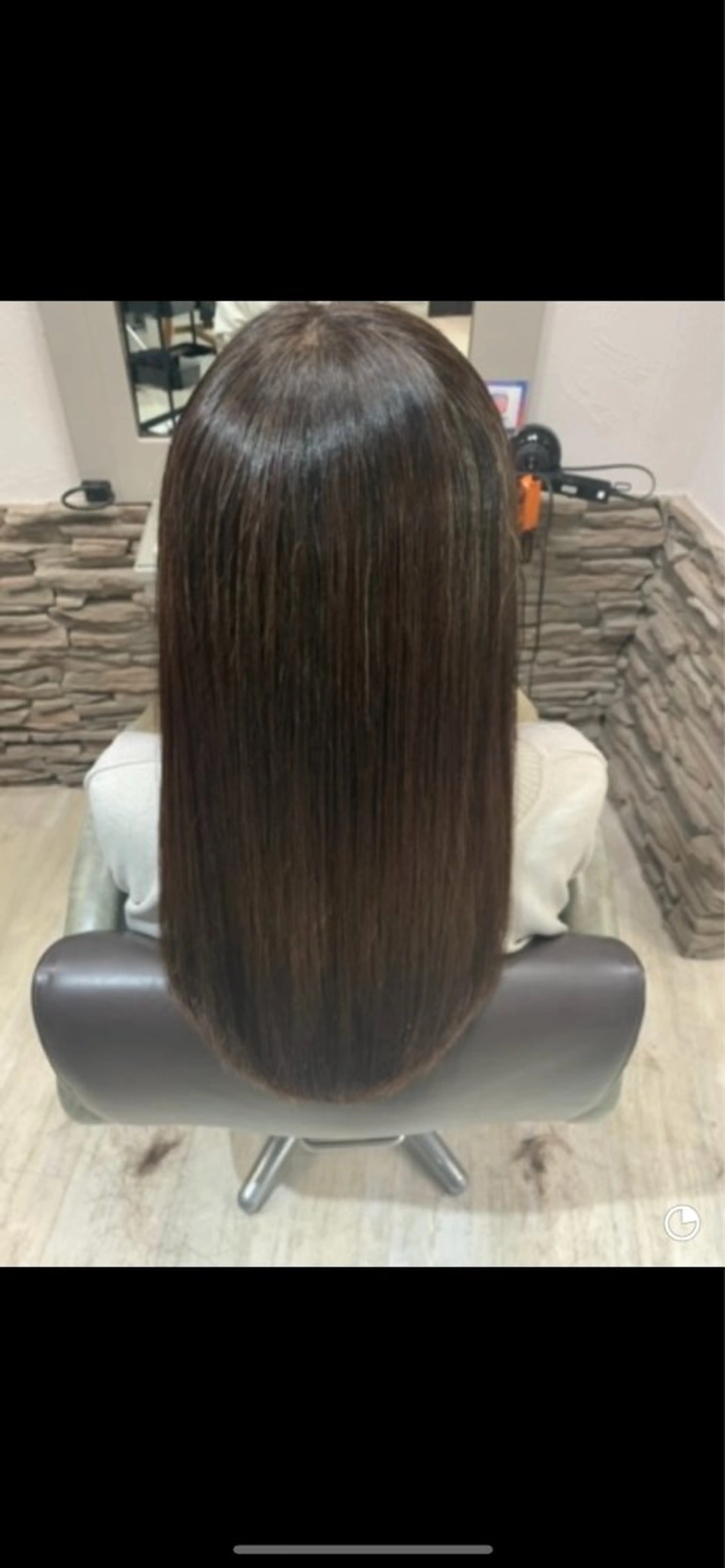 ロング 亀井 翔斗のヘアスタイル