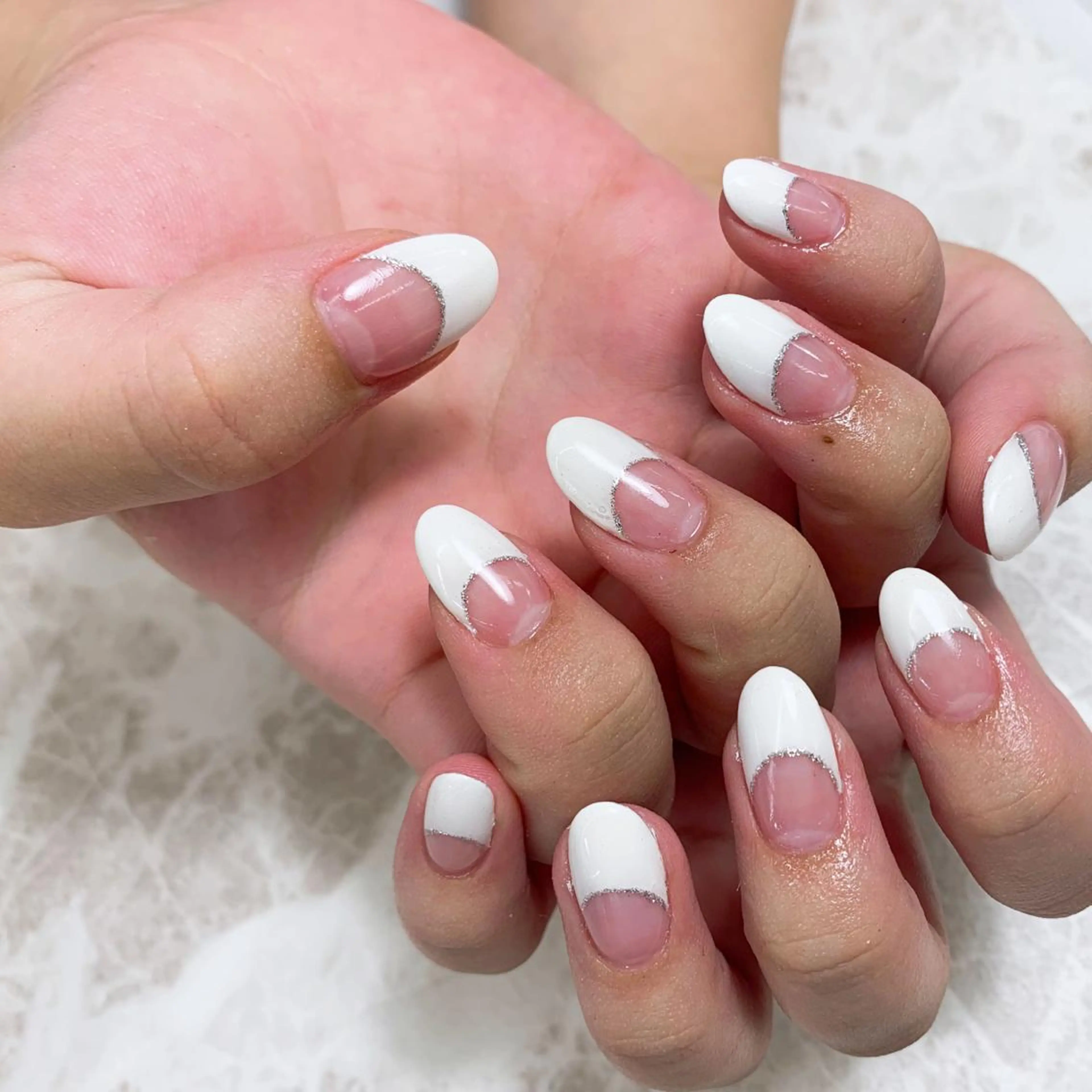 ネイル フレンチネイル ラメ(グリッター) シルバー ⭐︎休業中の練習⭐︎ JNA認定講師髙橋のネイルデザイン