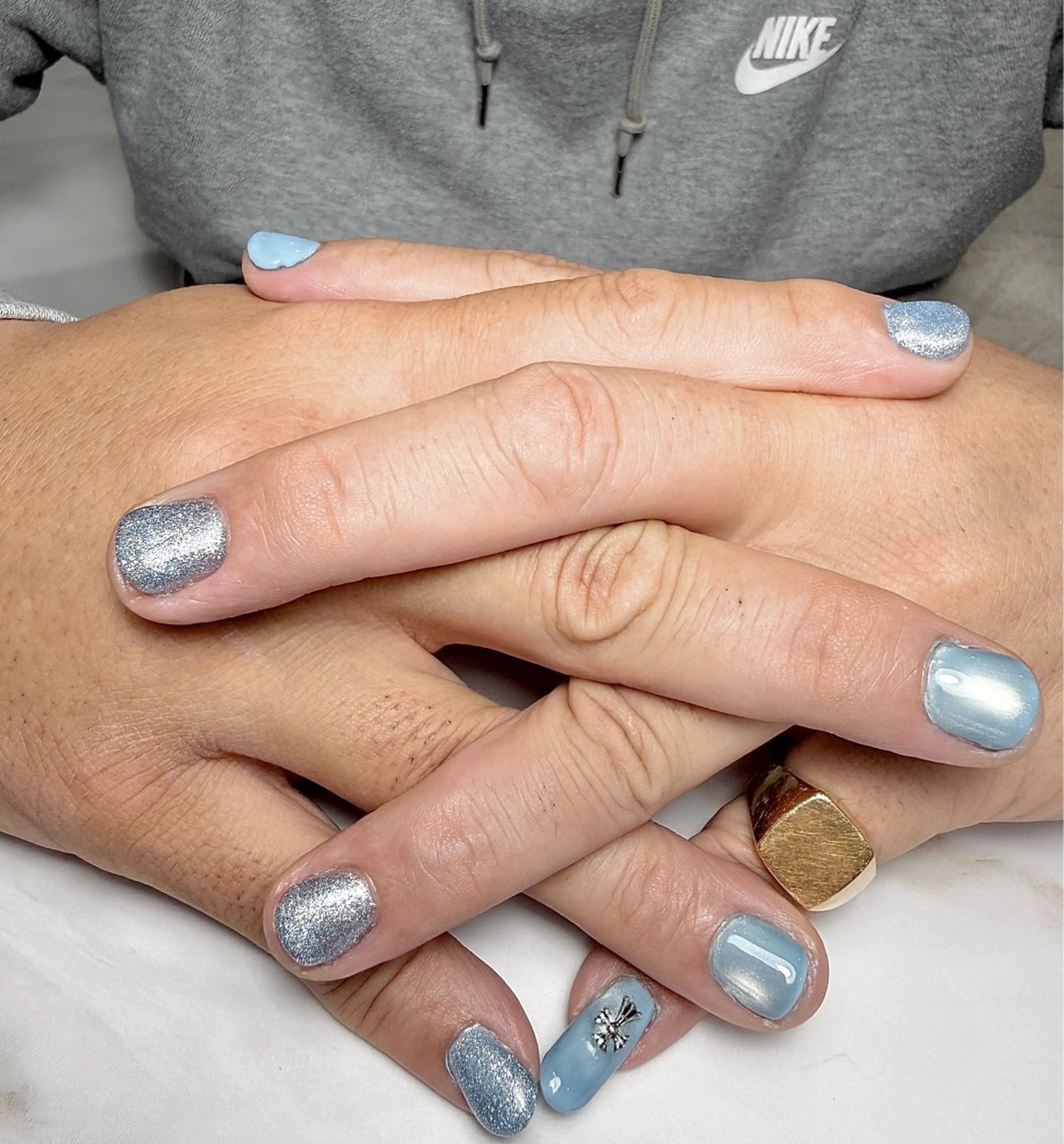 ネイル 水色 enchantee nail所属・Enchantée yukaのネイルデザイン