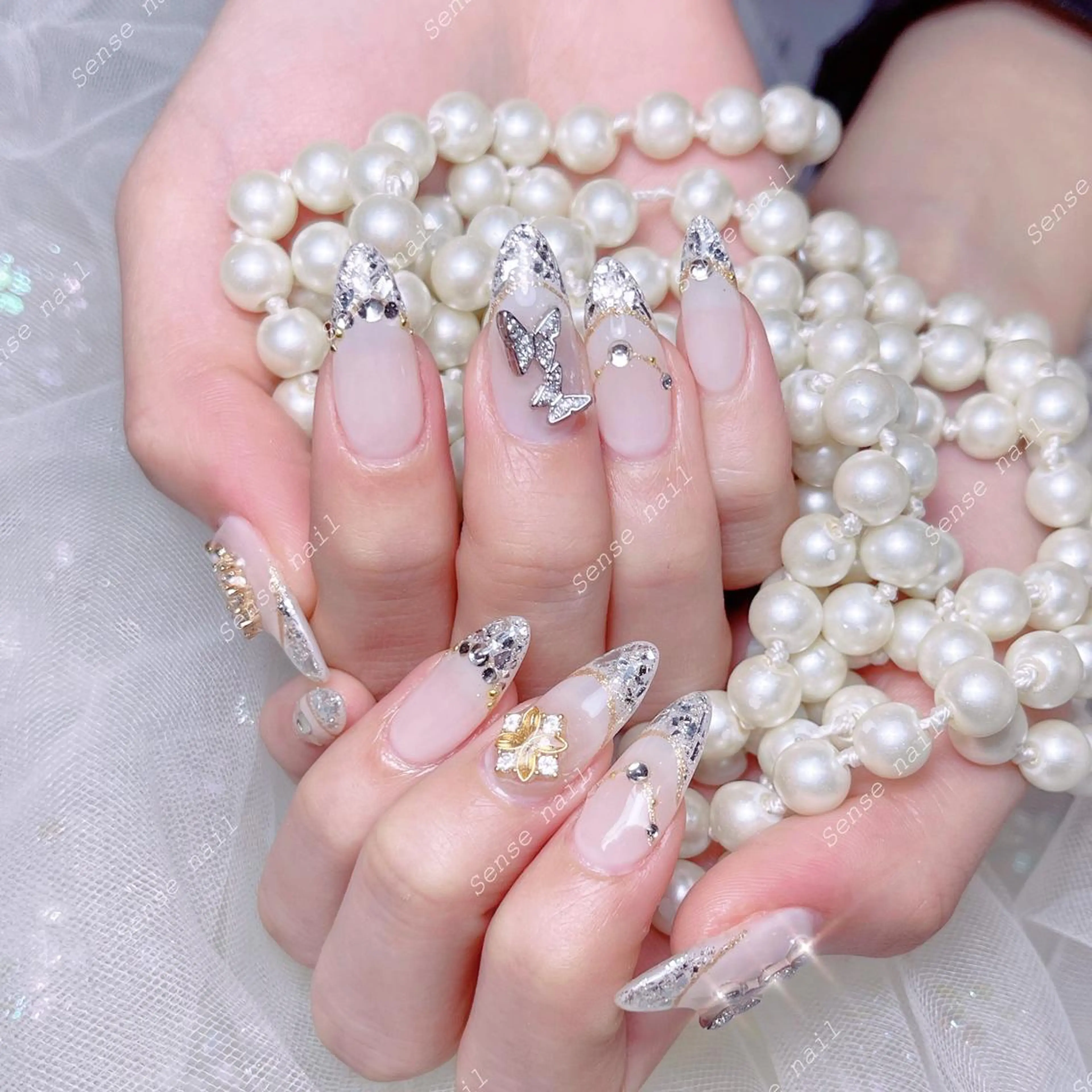 ネイル ハンドネイル ハンドケア ナユキNA.YUKI 新宿店のネイルデザイン