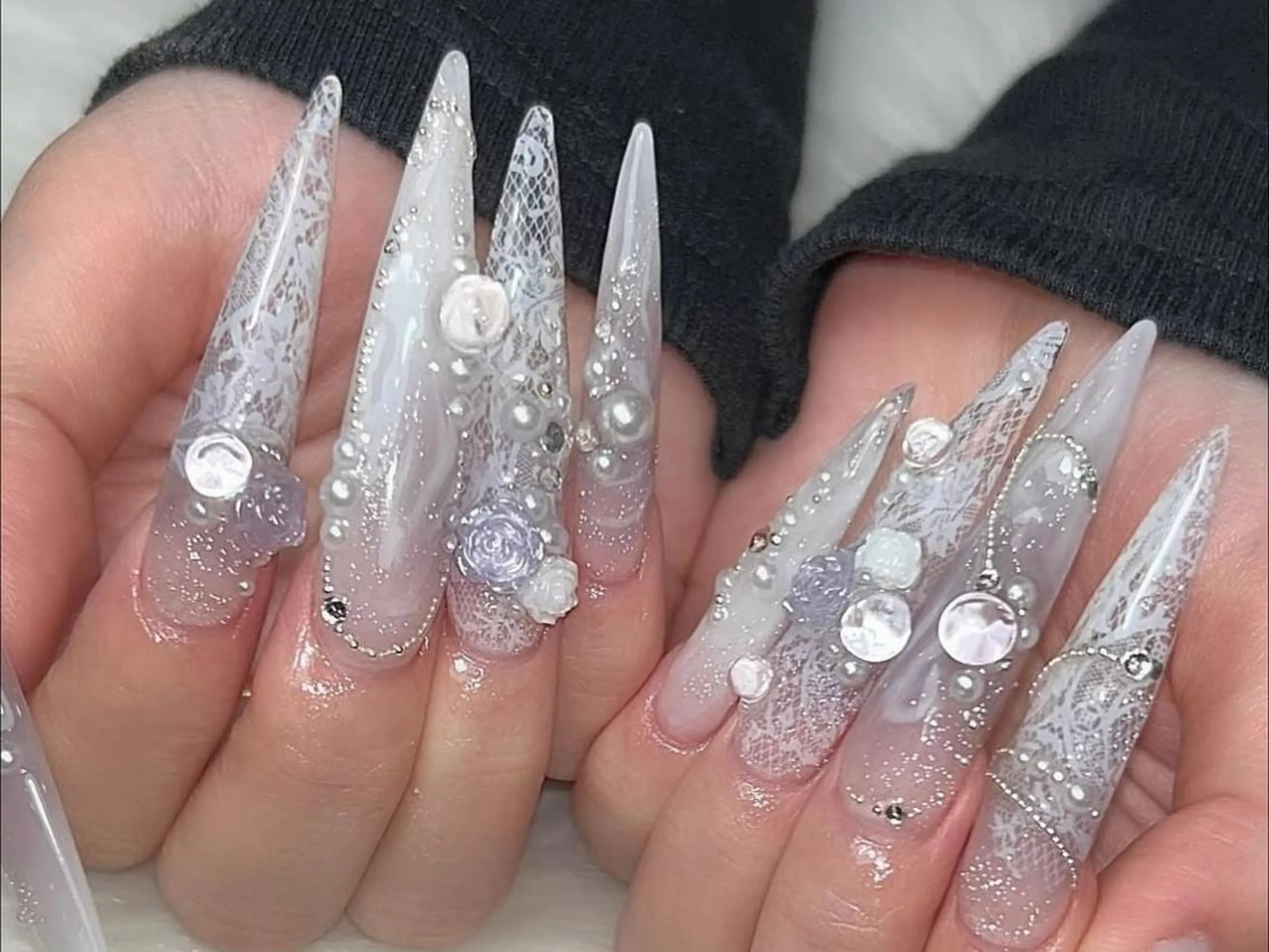 ネイル ❤️💛REBEST 京橋　nailのネイルデザイン