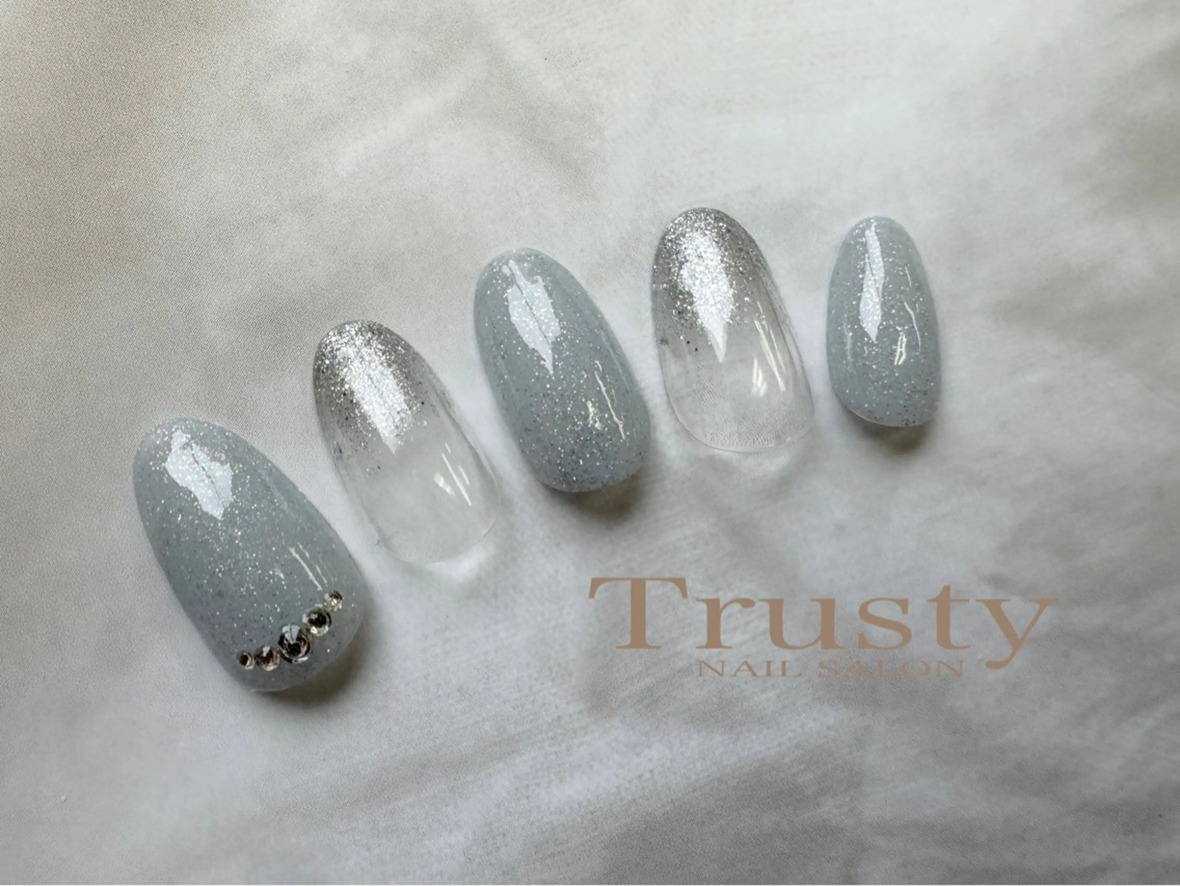 ネイル Trusty新小岩 杉山のネイルデザイン