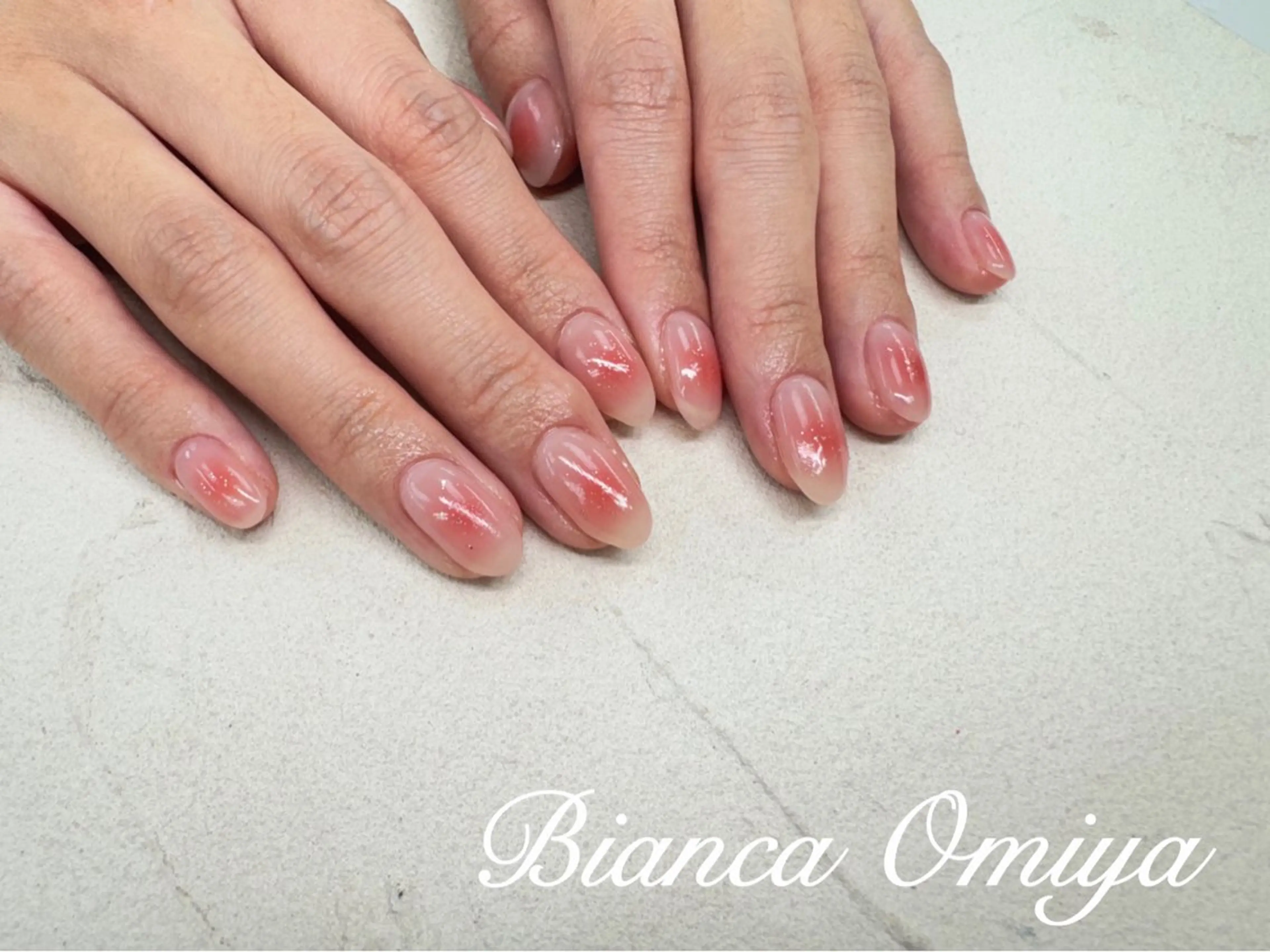 ネイル ハンドネイル 岩松 沙耶のネイルデザイン