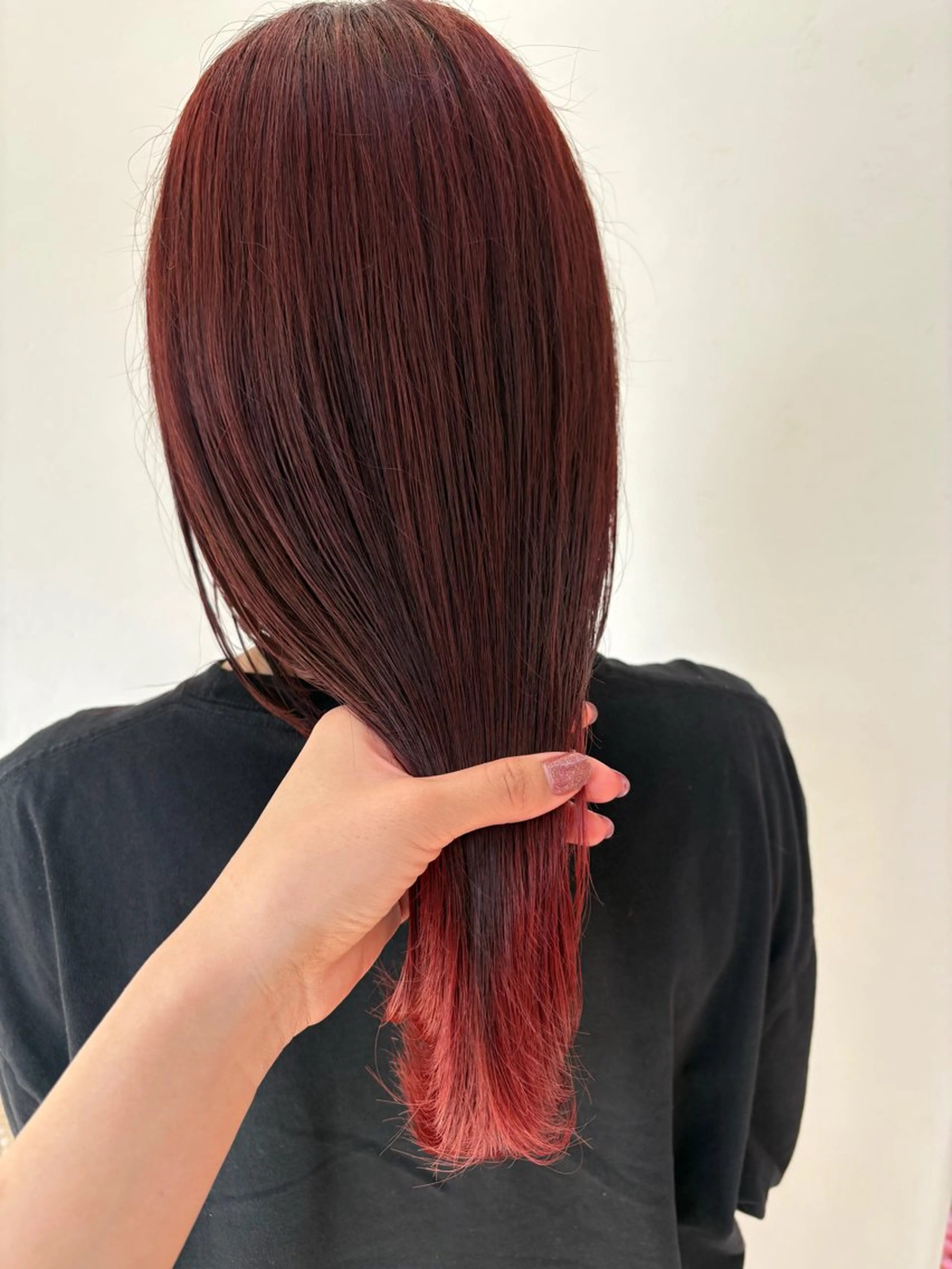 セミロング カラー ブリーチ ダブルカラー ブリーチなしカラー レッドカラー ヘアカラー トリートメント ひなた 艶カラー/渋谷のヘアスタイル