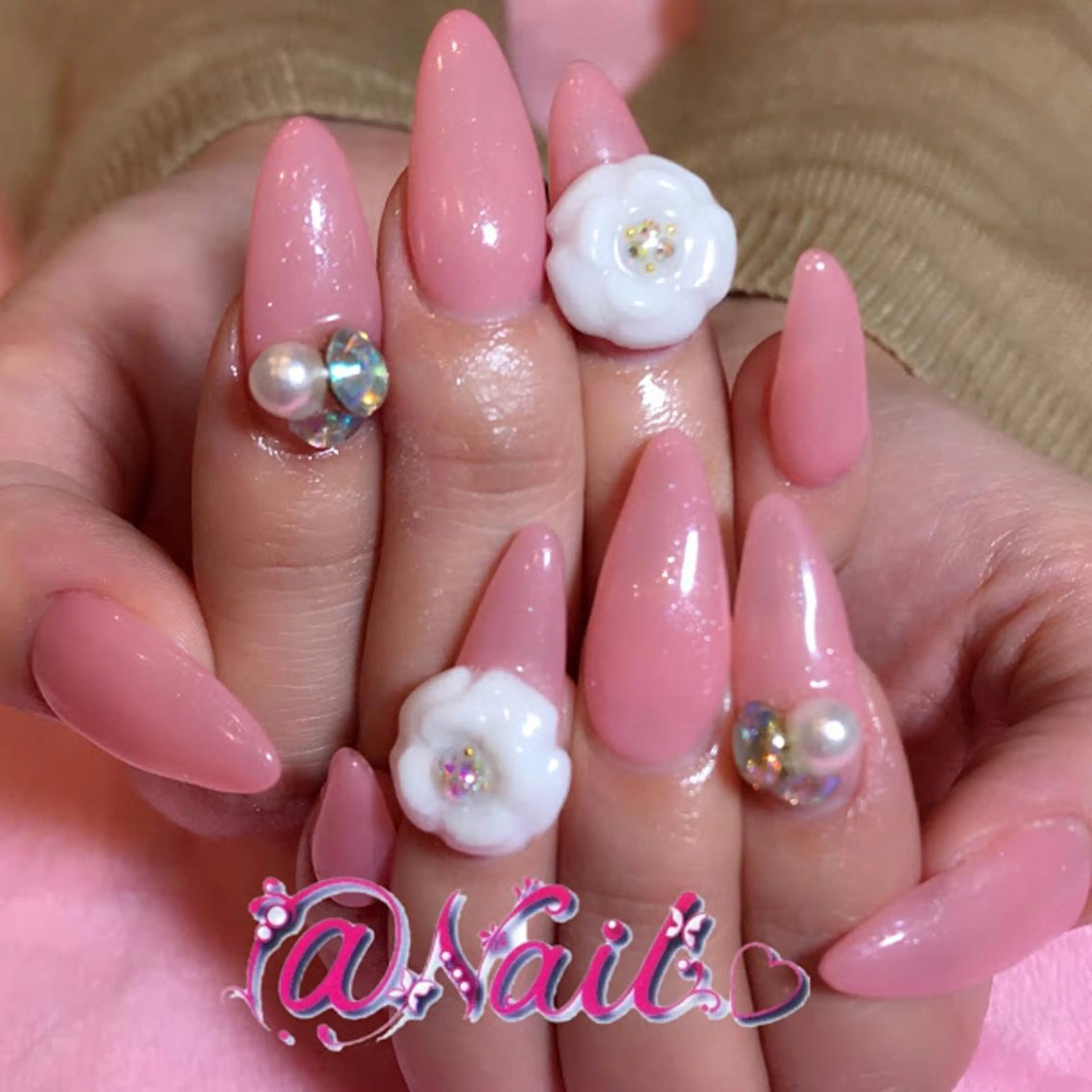 ネイル 小尾 栞のネイルデザイン