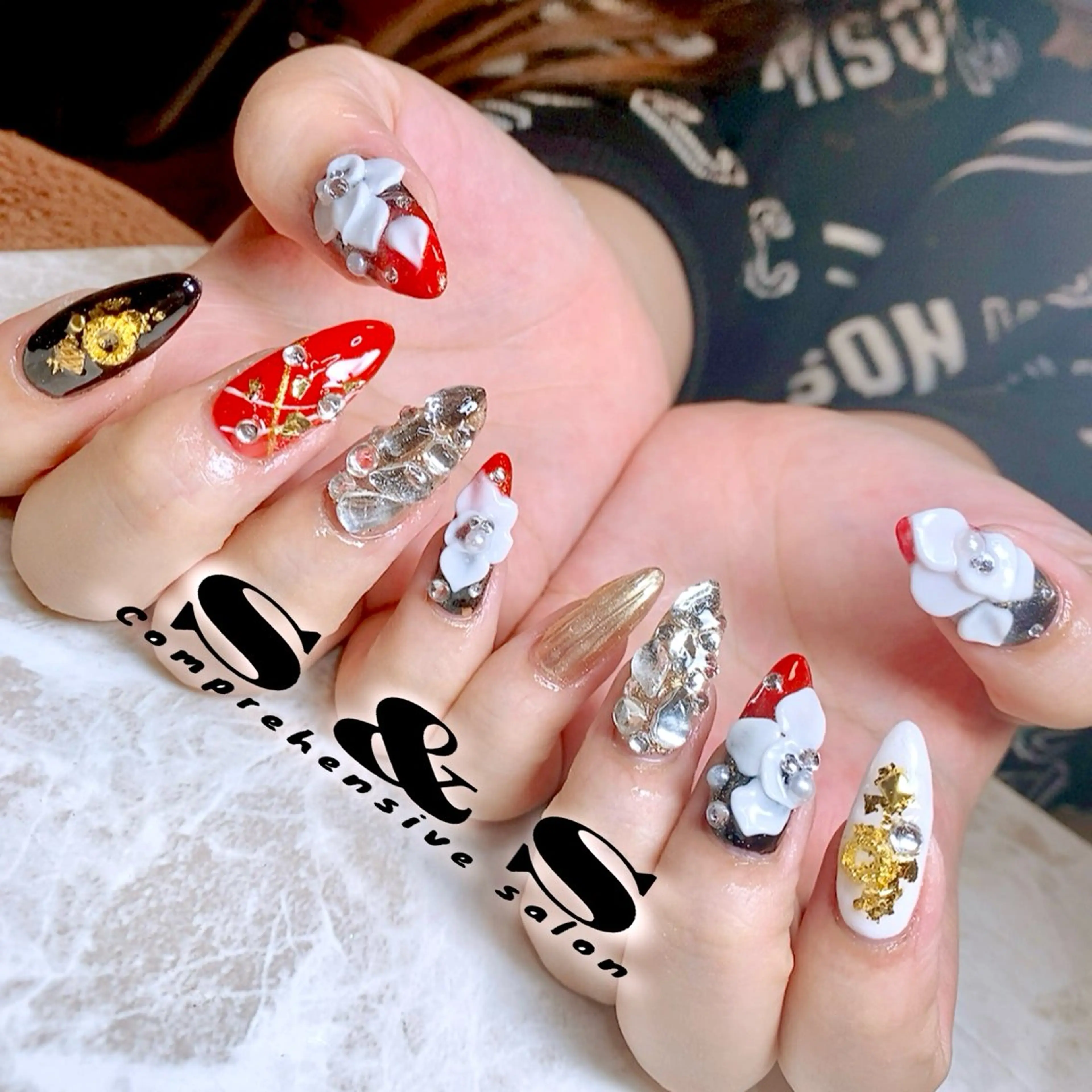 ネイル 成人式 S&S 村田小百合のネイルデザイン