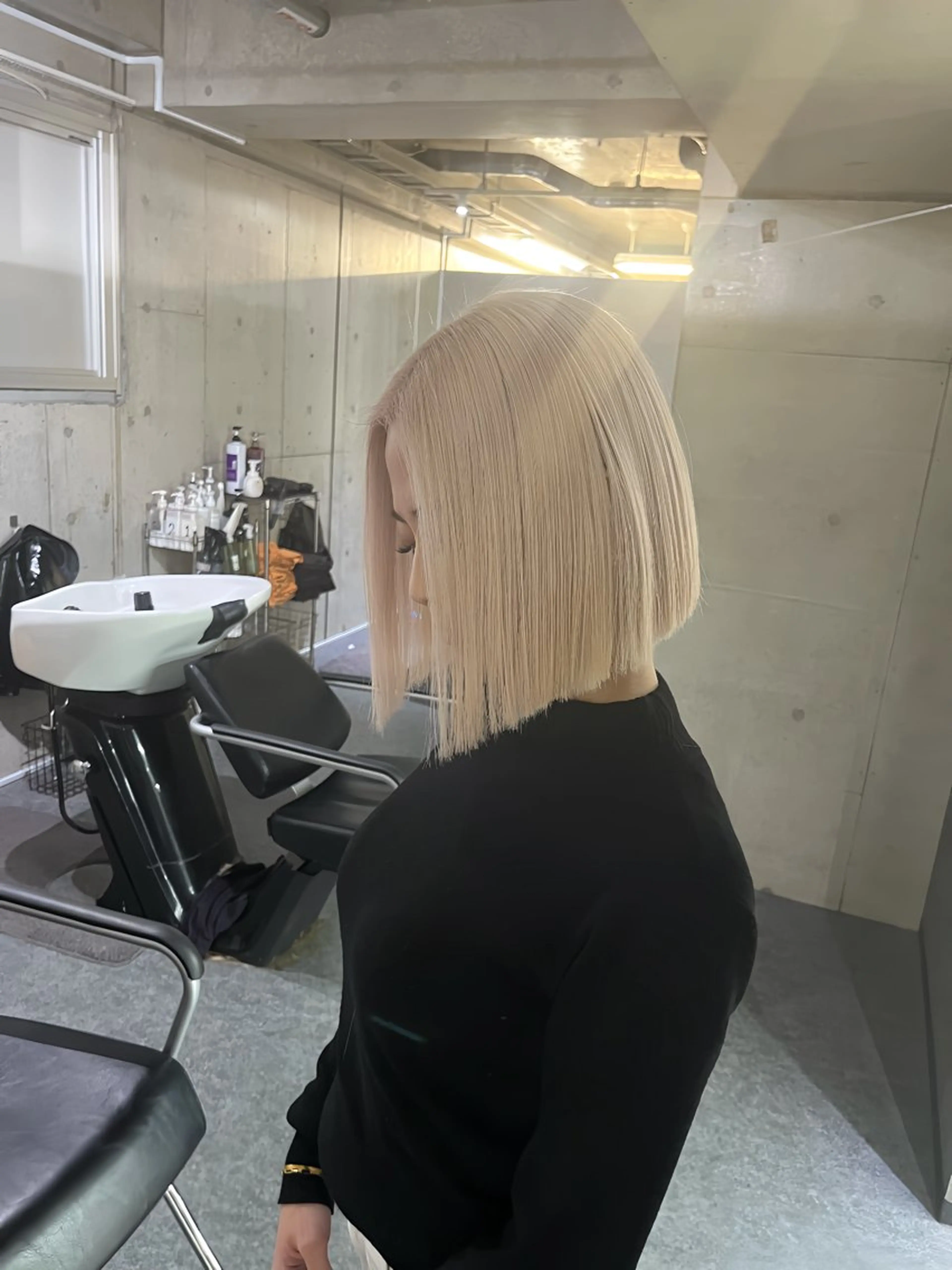 【ケアブリーチ使用✨】カット+ダブルカラー+トリートメントの写真