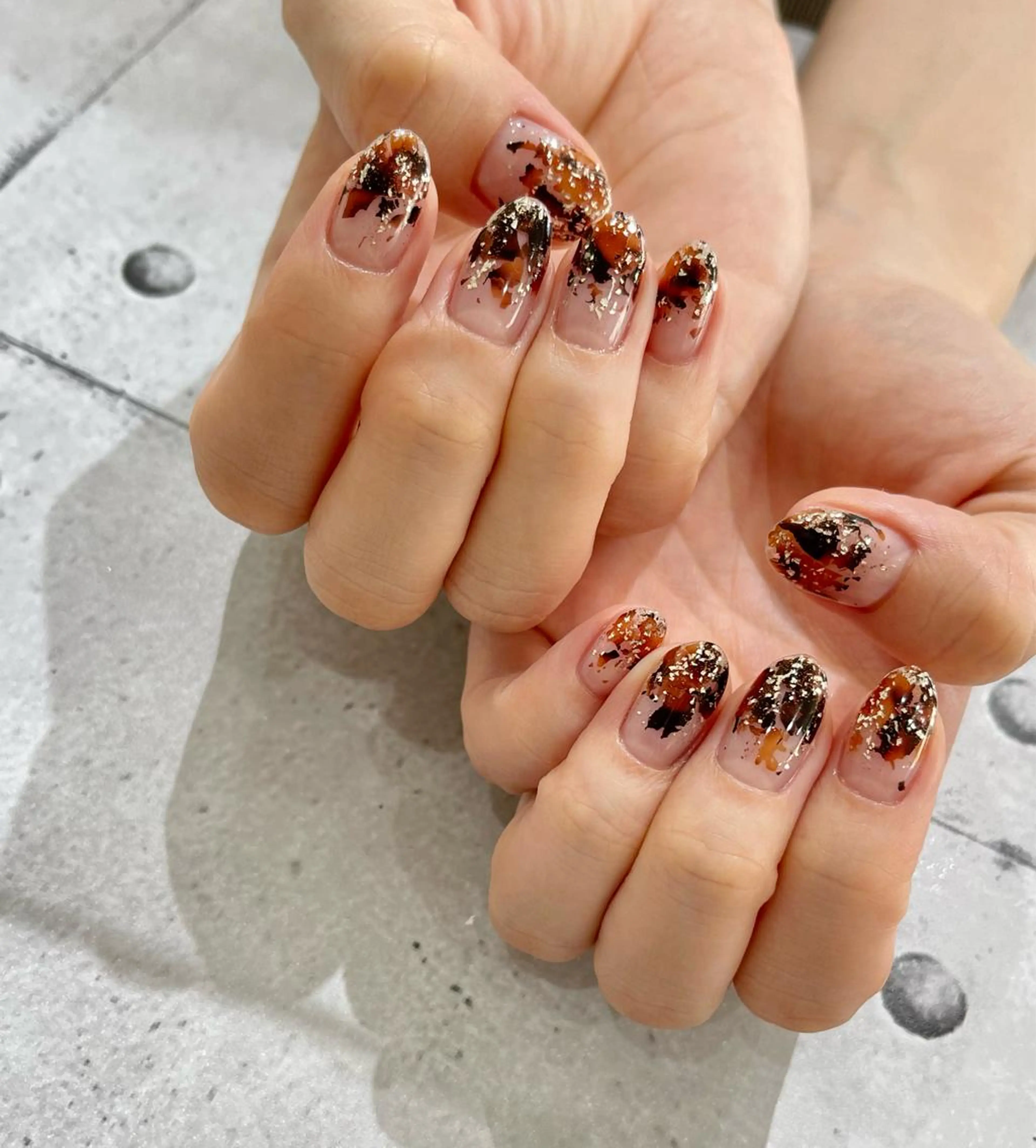 【オフあり】ホイル×ラメ✨グラデーション風💅全面も可能です👍の写真