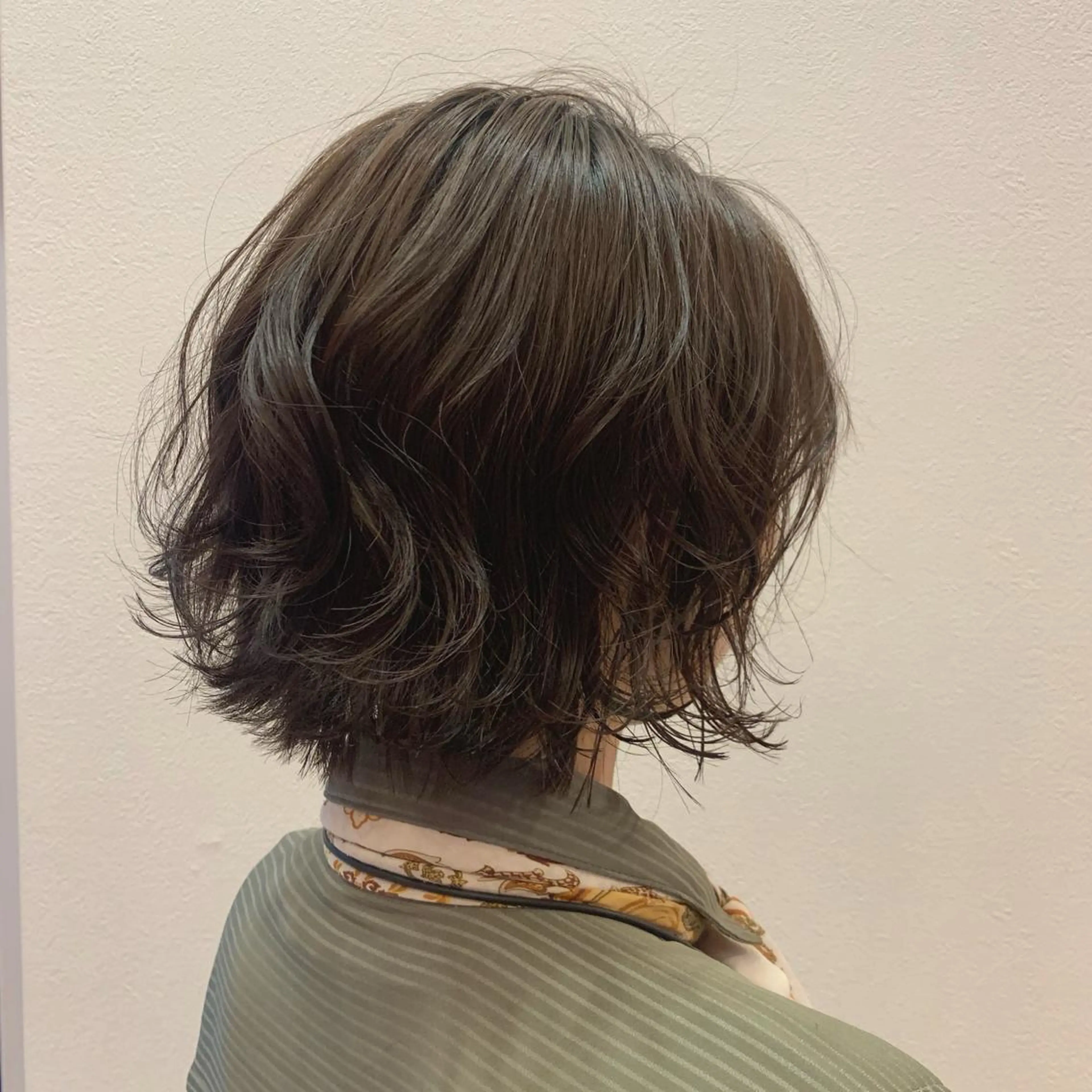 ショート 🕊顔まわりカット /インナーカラー🕊のヘアスタイル